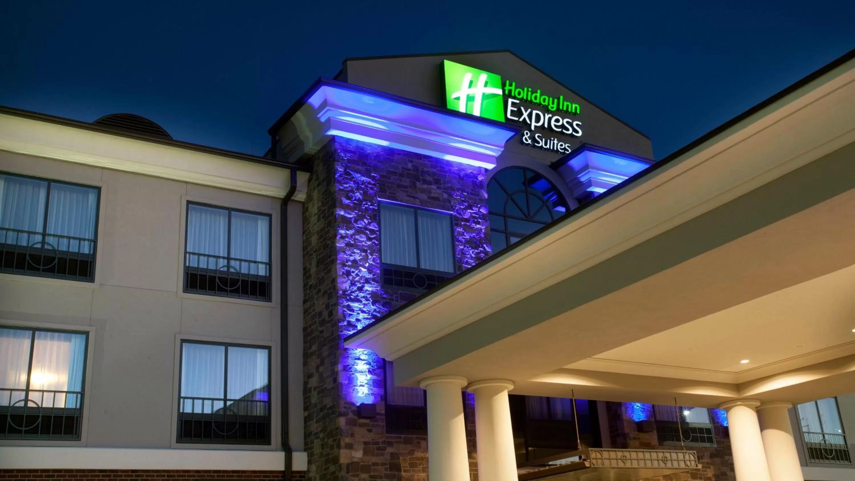 Property building in Holiday Inn Express Hotel & Suites Morgan City- Tiger Island by IHG