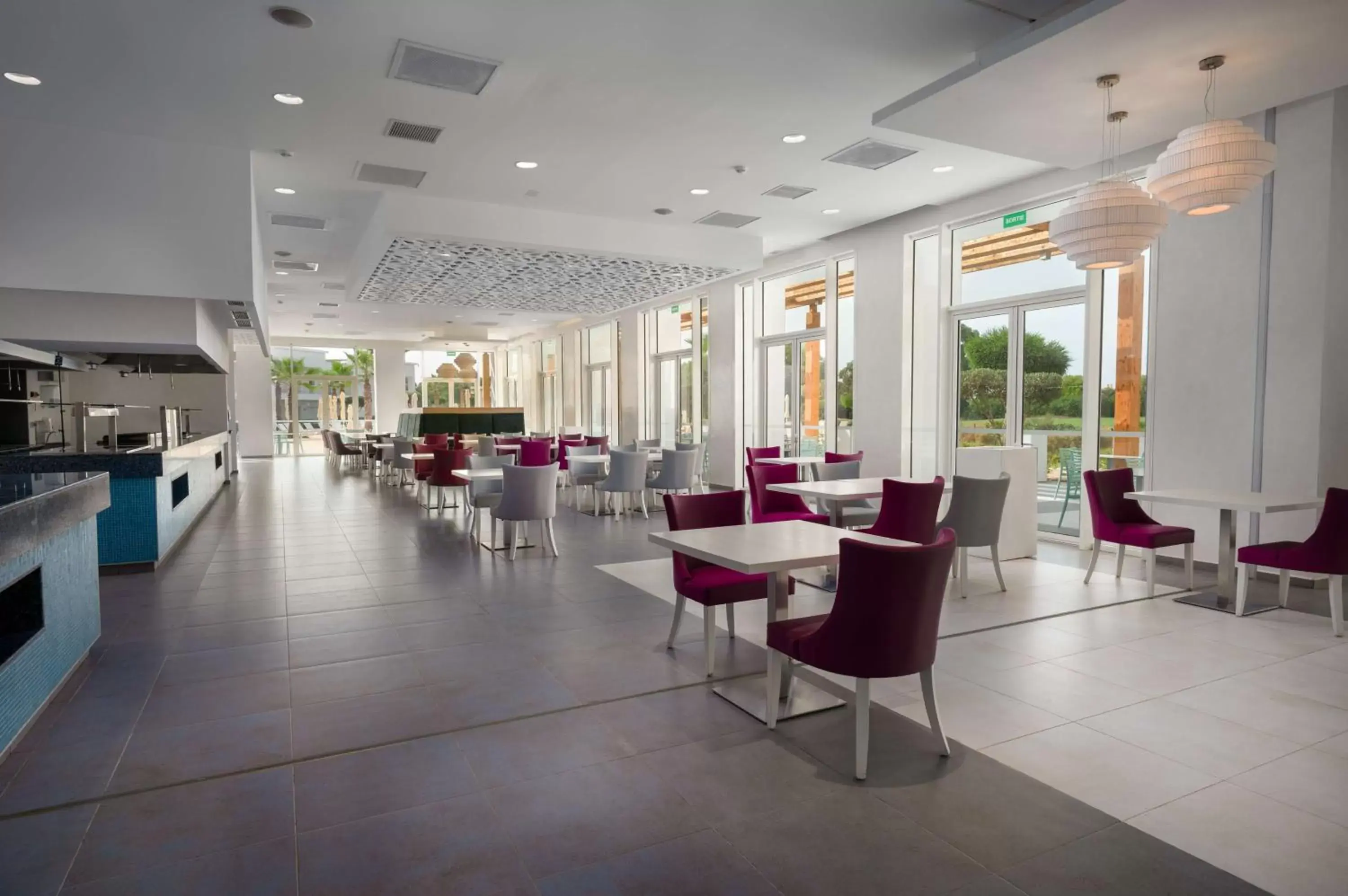 Lounge or bar in Radisson Blu Resort, Saidia Garden Lounge or bar in Radisson Blu Resort, Saidia Garden