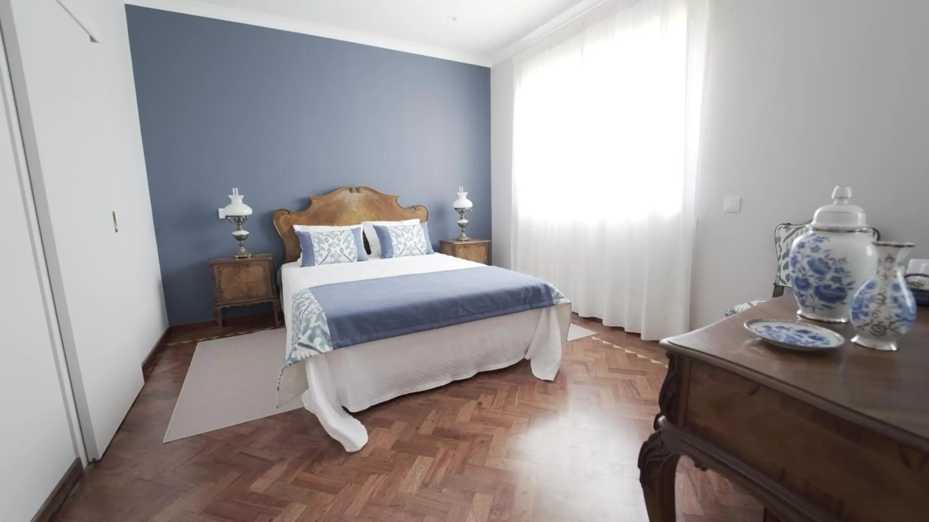 Photo of the whole room, Bed in Vila Milreu Guest House