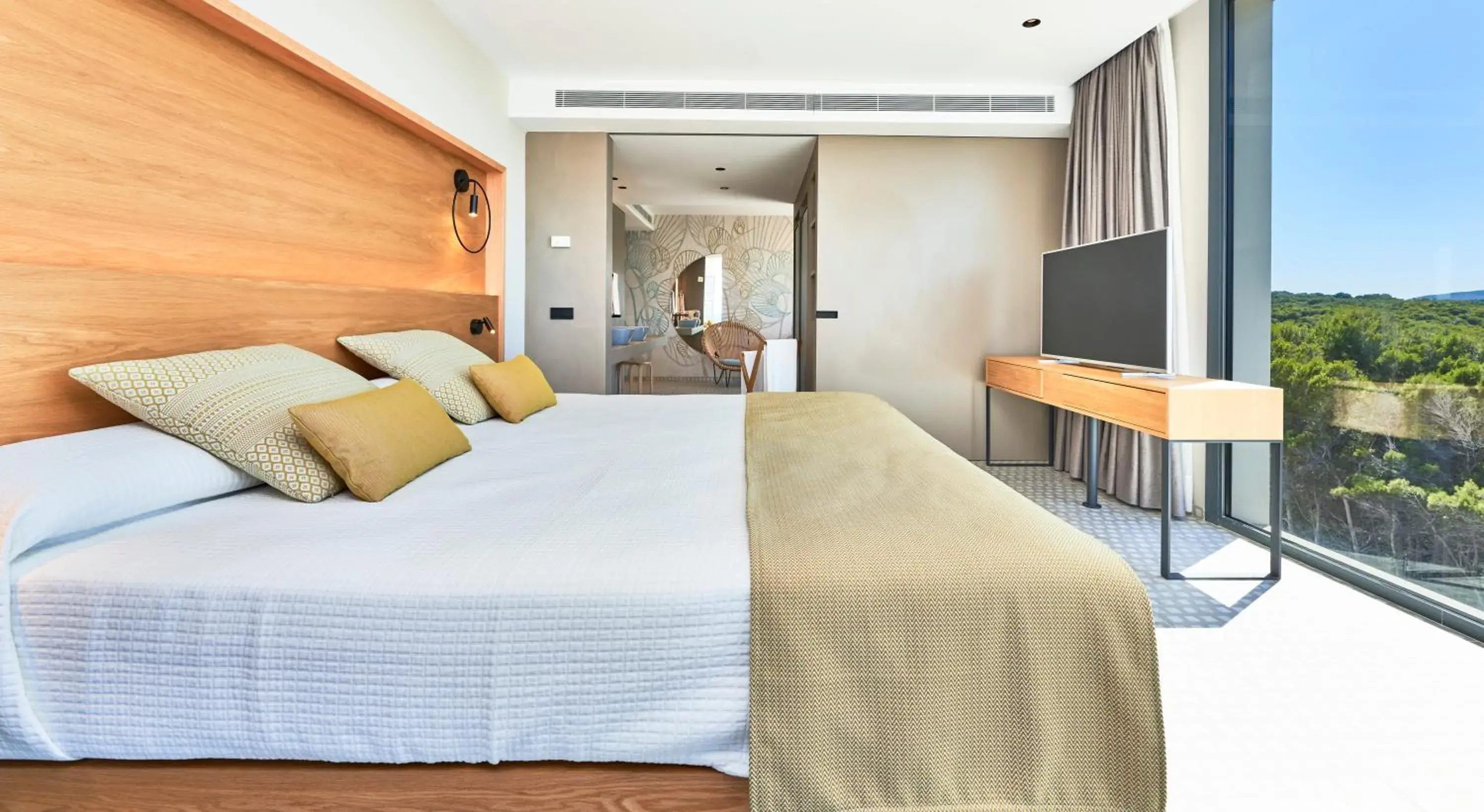Bed in Hotel & Spa S'Entrador Playa