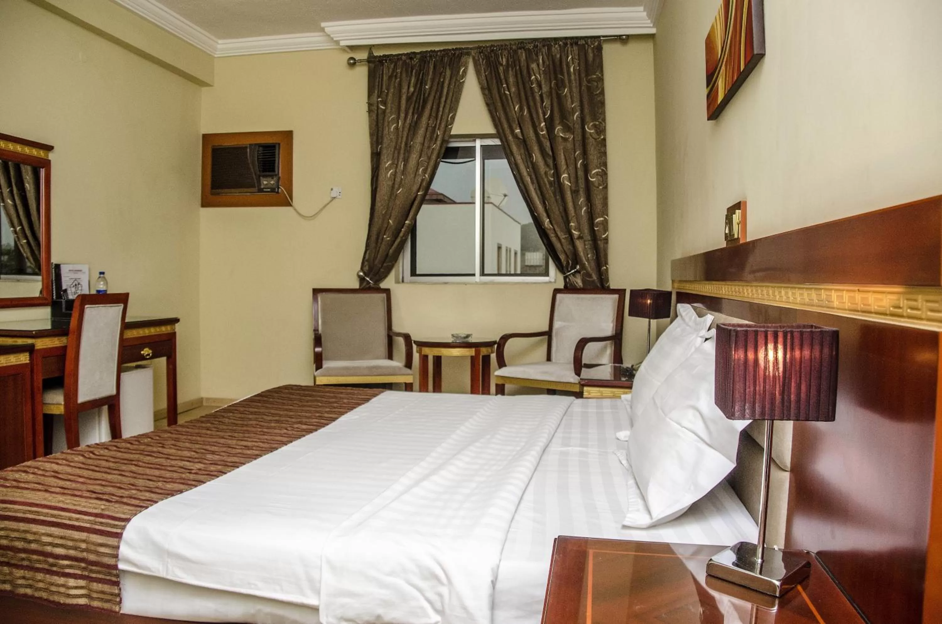 TV and multimedia, Bed in Hotel Rosebud