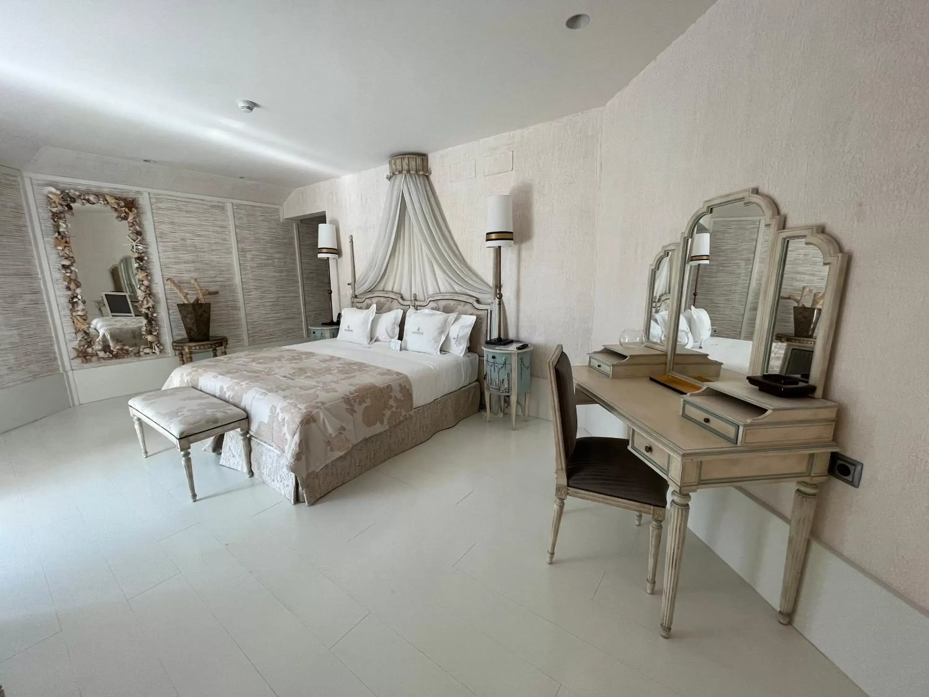 Bedroom in Las Dunas Grand Luxury