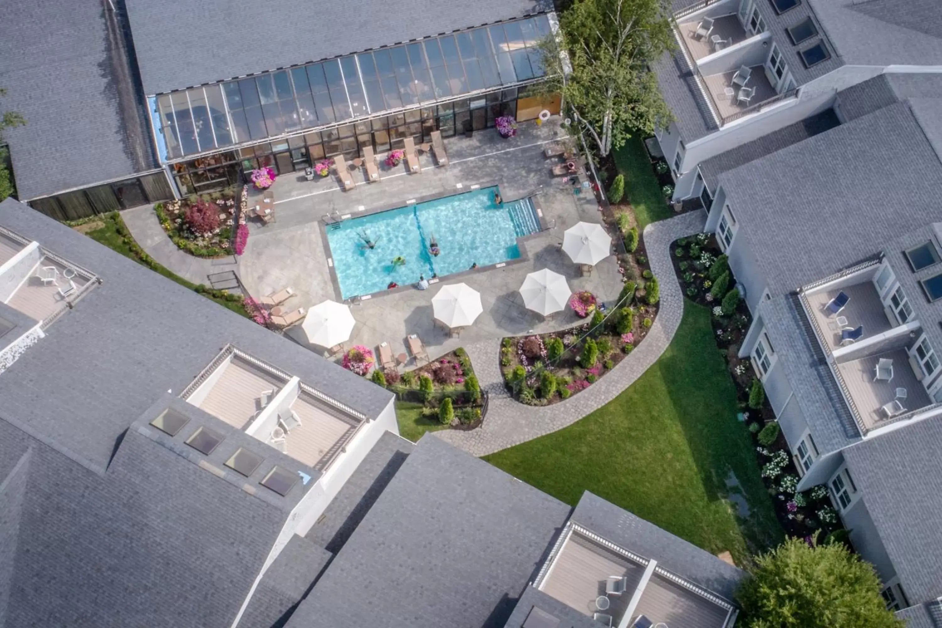 Property building, Pool View in Holiday Inn Cape Cod - Hyannis, an IHG Hotel