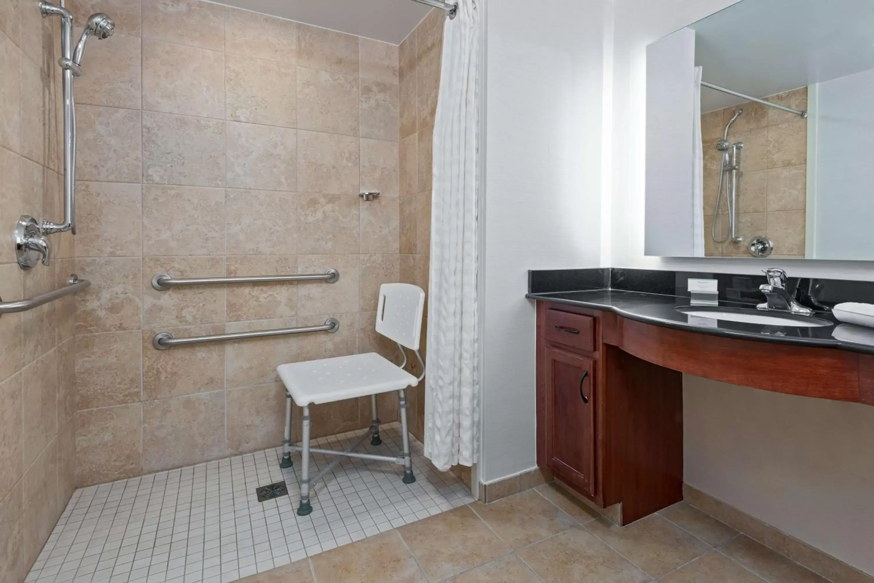 Bathroom in Homewood Suites by Hilton Cleveland-Beachwood