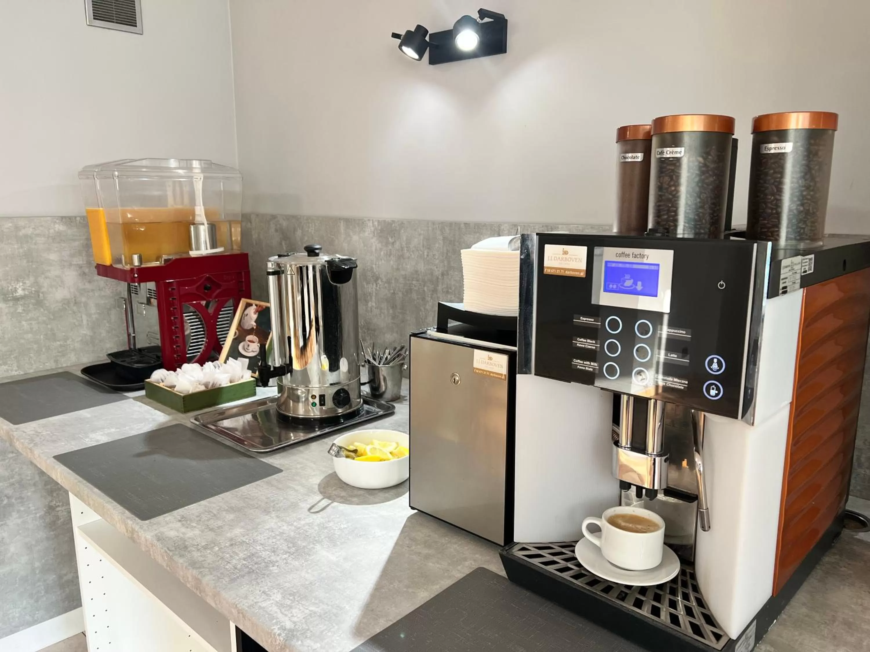 Breakfast, Coffee/Tea Facilities in Hotel ROK