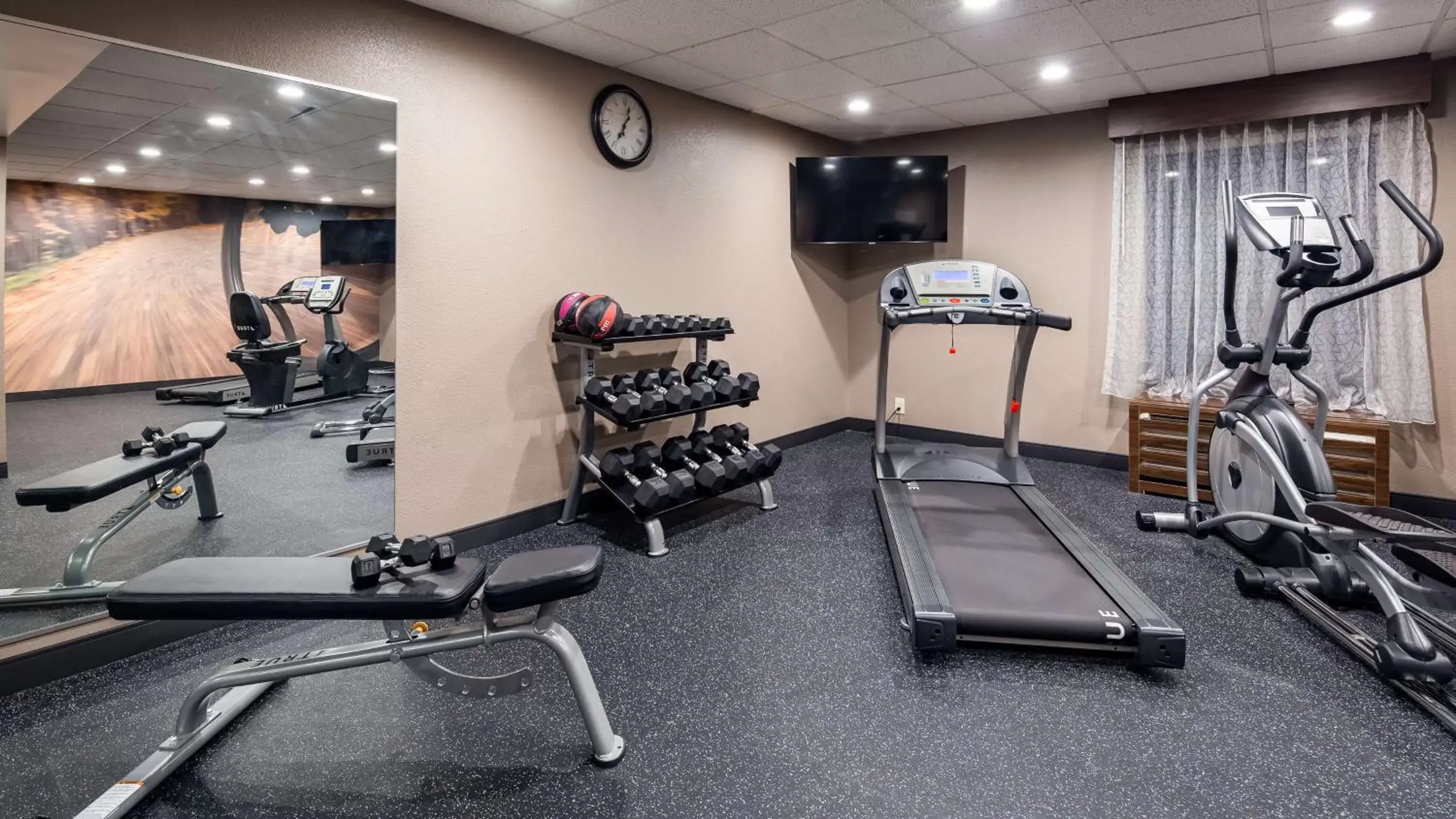 Activities, Fitness Center/Facilities in Best Western Plus Lexington Inn