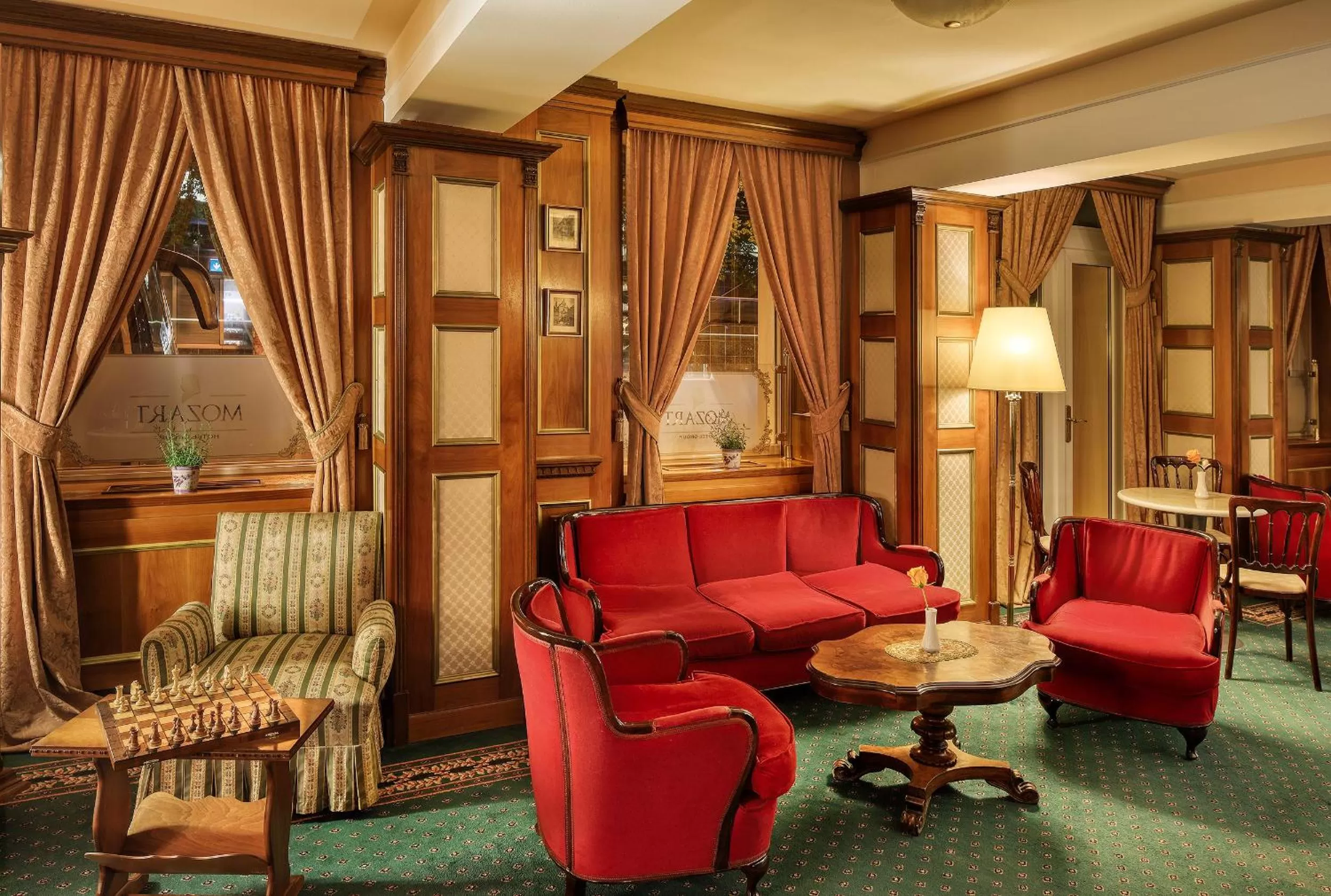 Seating area in Hotel Bellevue Wien