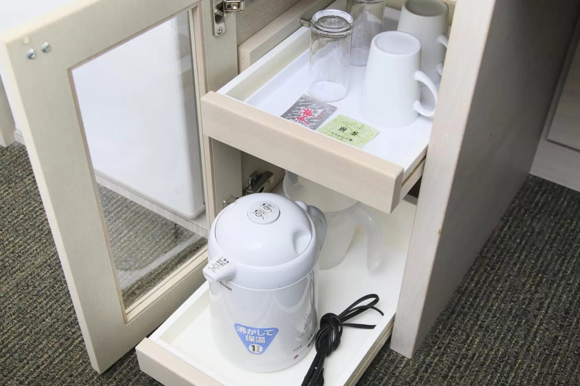 Coffee/tea facilities in Daiwa Roynet Hotel Akita