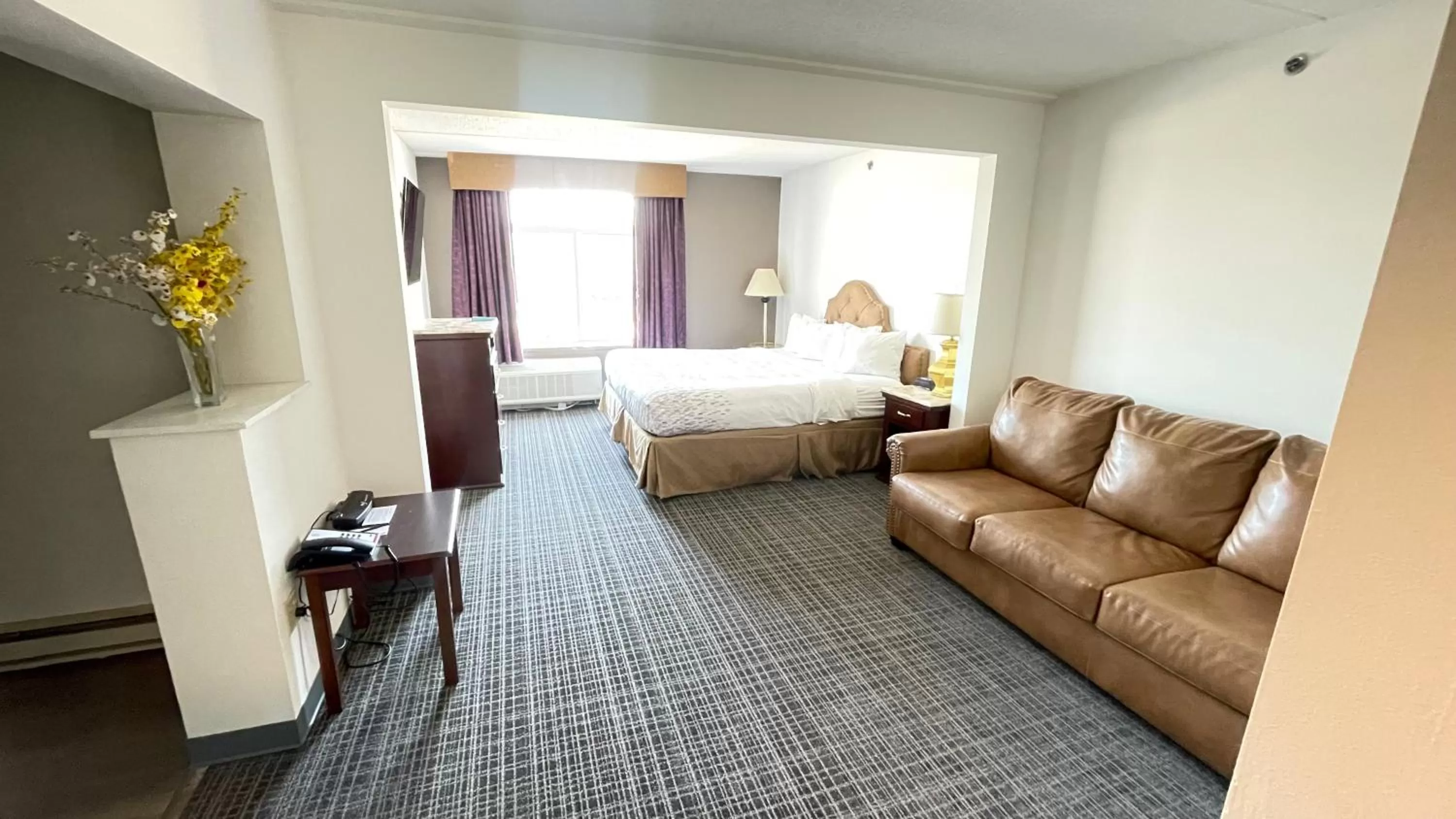 Deluxe Double Room with Two Double Beds and Sofa Bed - Non-Smoking in Grand Hotel Madison