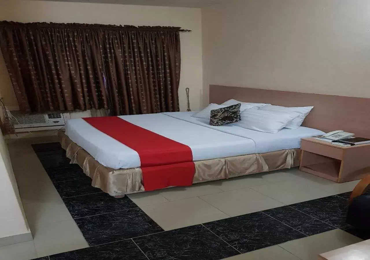 Superior Double Room in Citilodge Hotel & Conference Centre Newly Renovated Superior Double Room in Citilodge Hotel & Conference Centre Newly Renovated