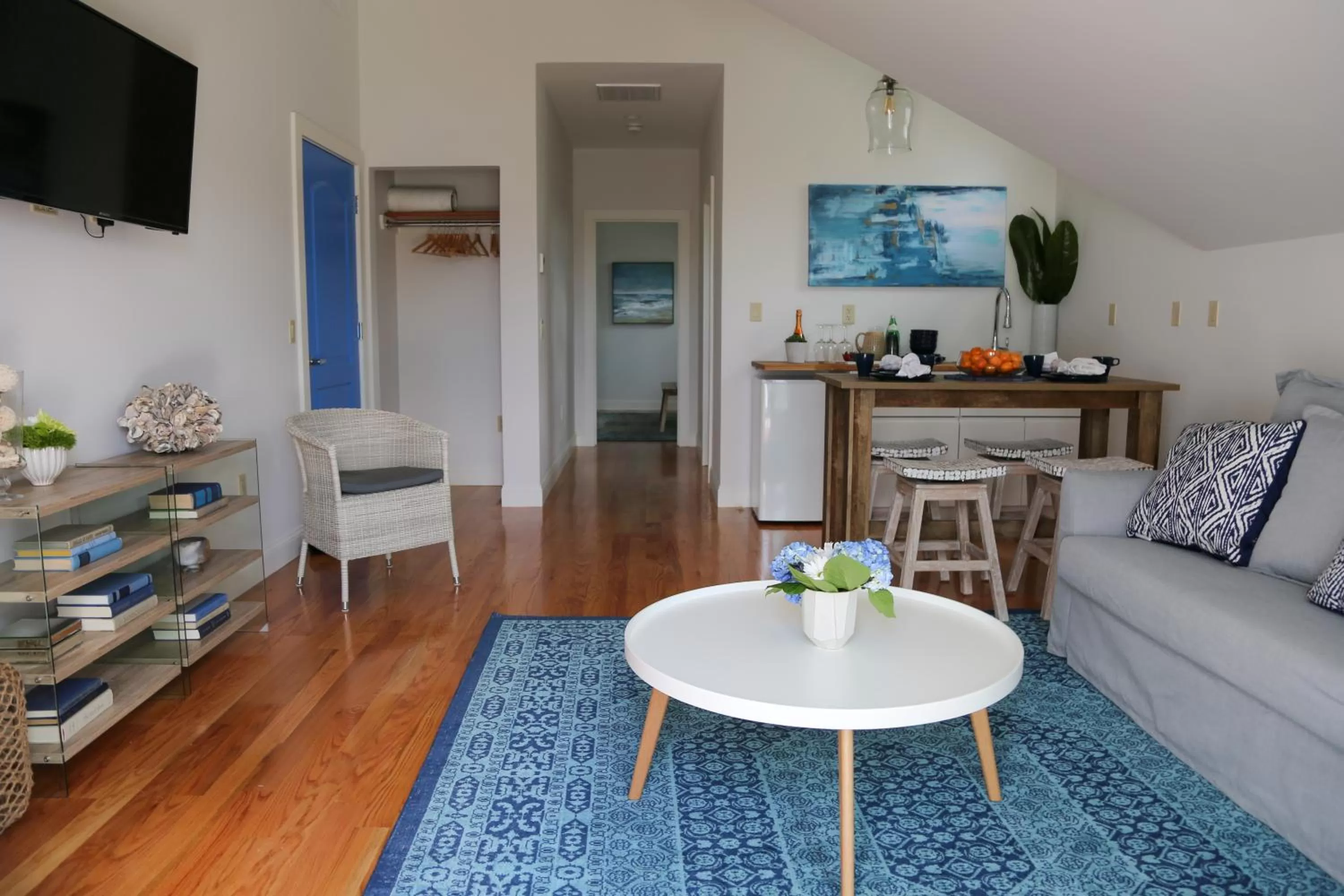Seating Area in The Sea Breeze Inn