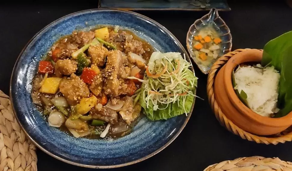 Food and drinks in JM Marvel Hotel & Spa