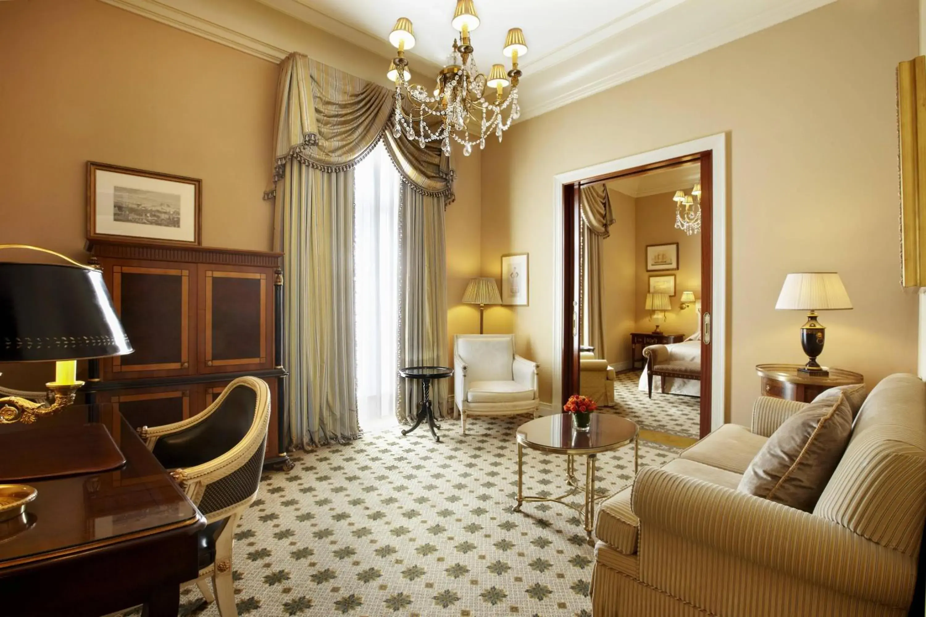 Photo of the whole room, Seating Area in Hotel Grande Bretagne, a Luxury Collection Hotel, Athens
