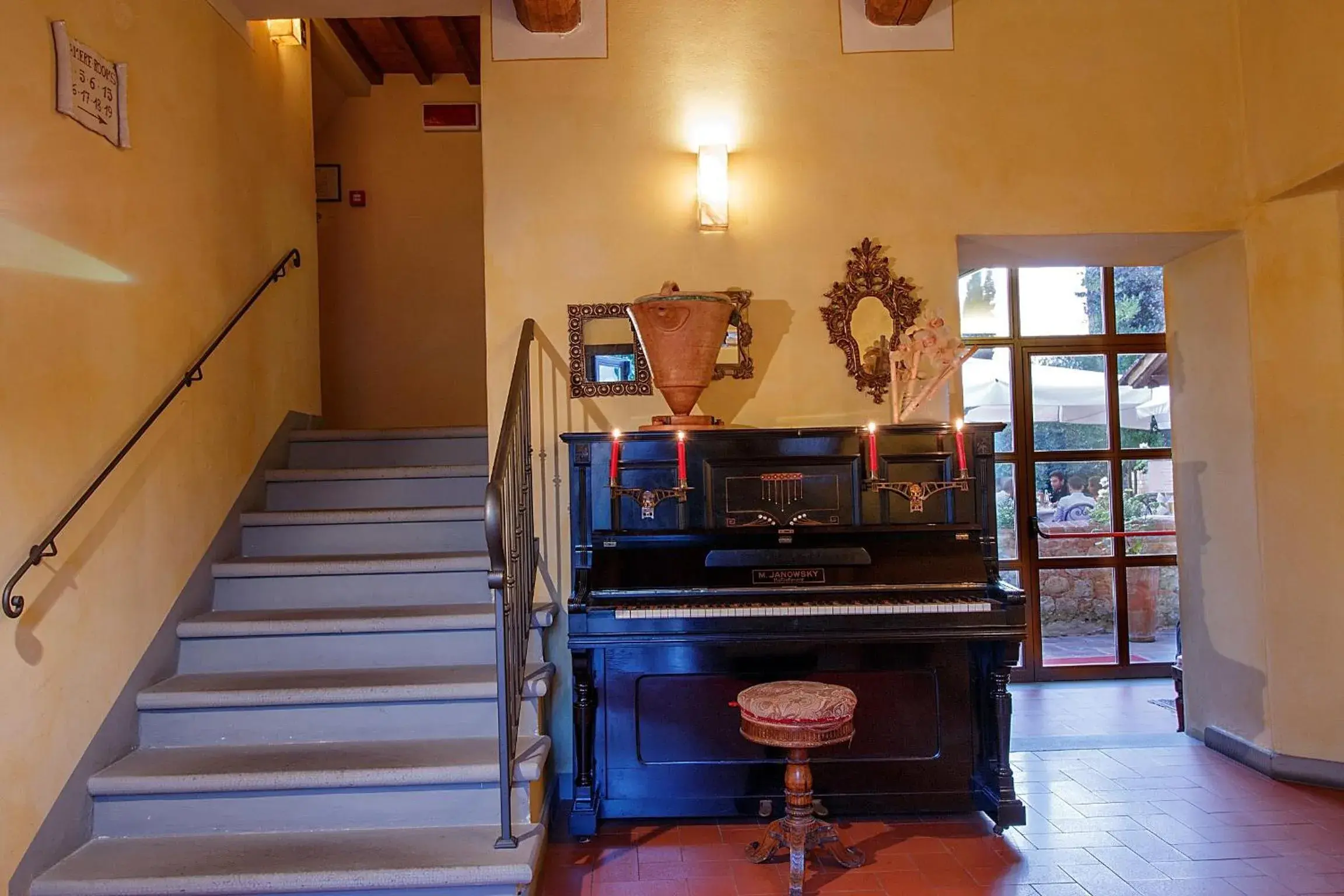Decorative detail in Borgo Sant'ippolito Country Hotel