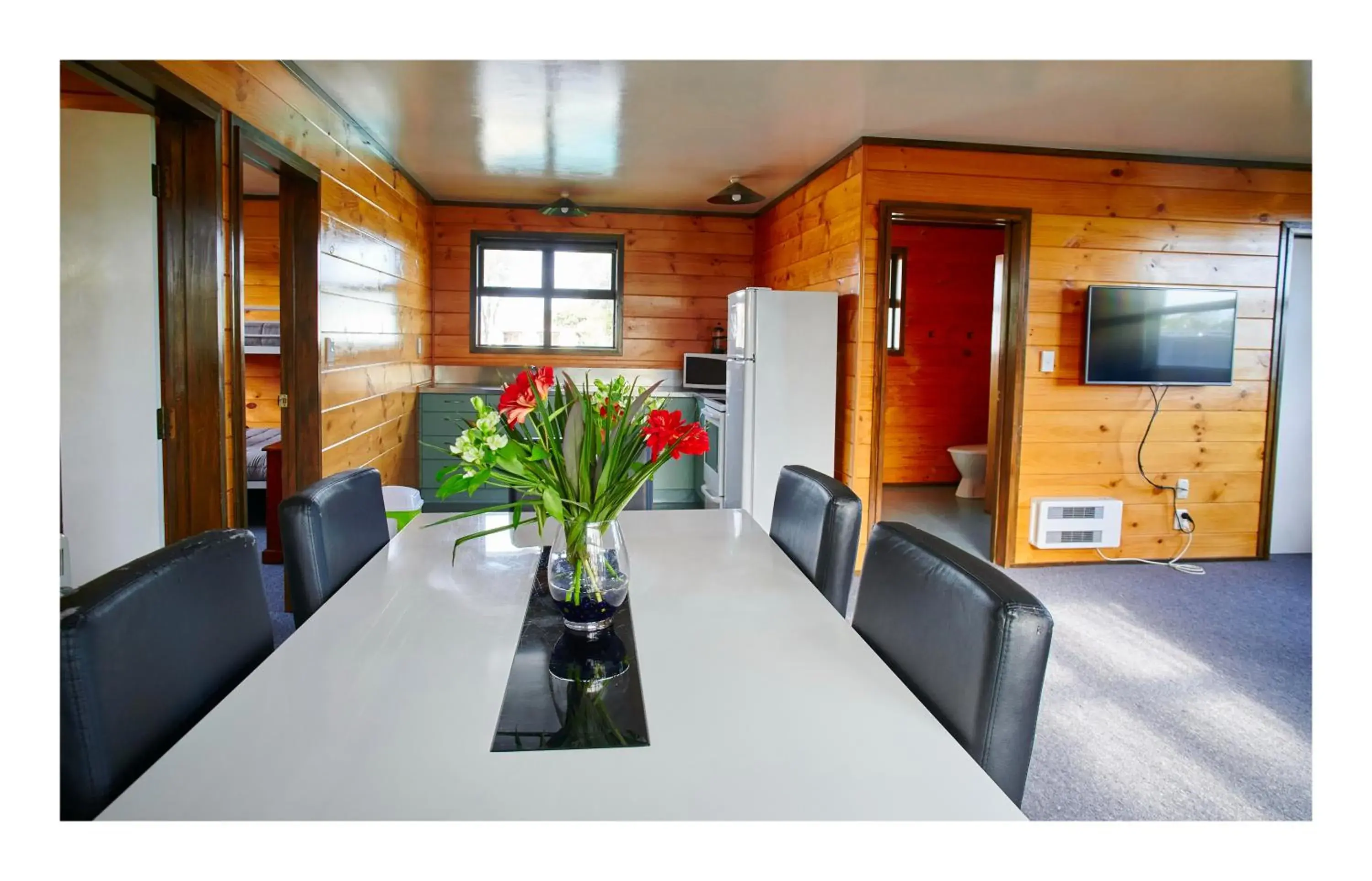 Dining Area in Greymouth Seaside TOP 10 Holiday Park