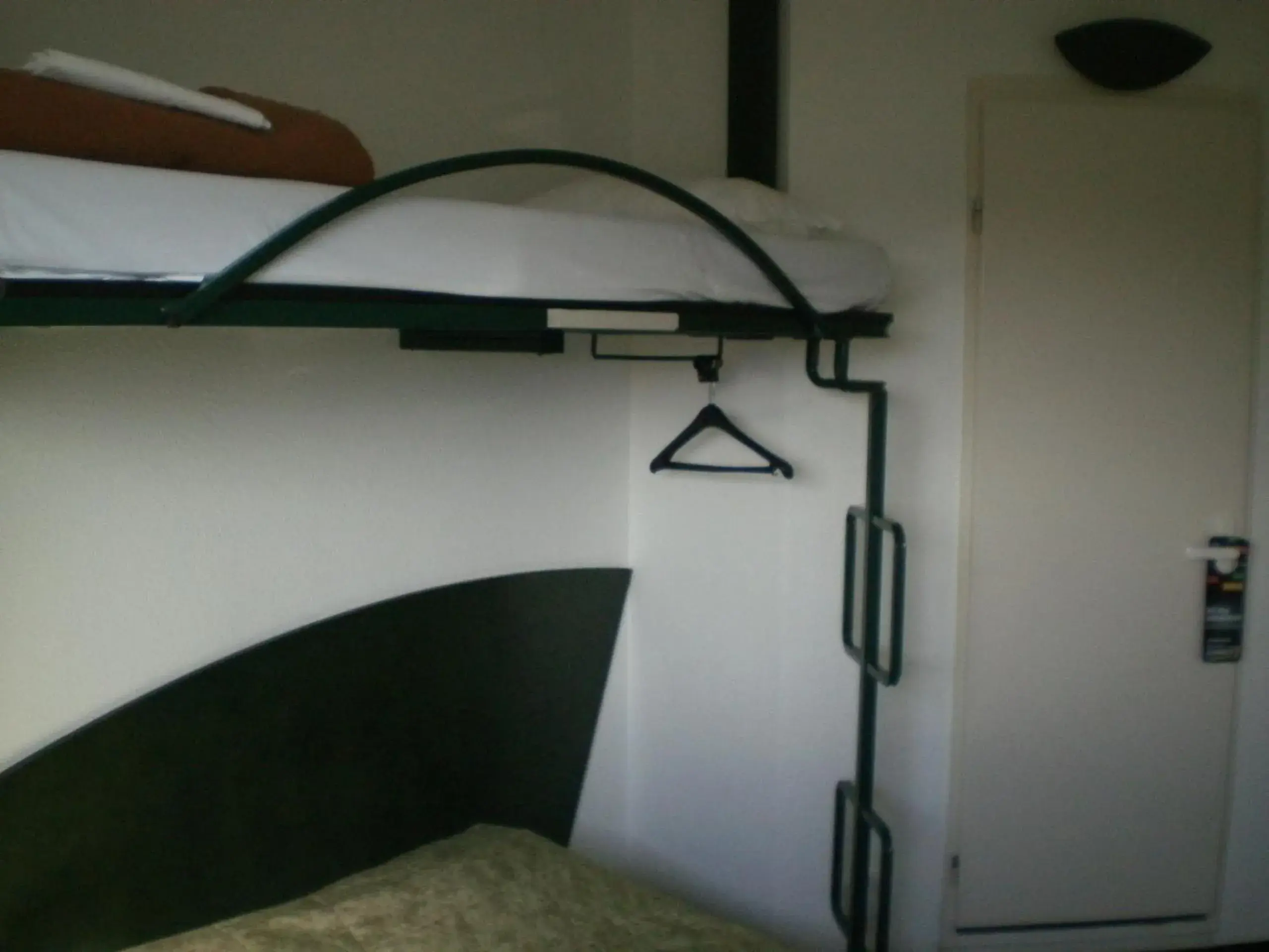 Photo of the whole room, Bunk Bed in Good Night Hotel