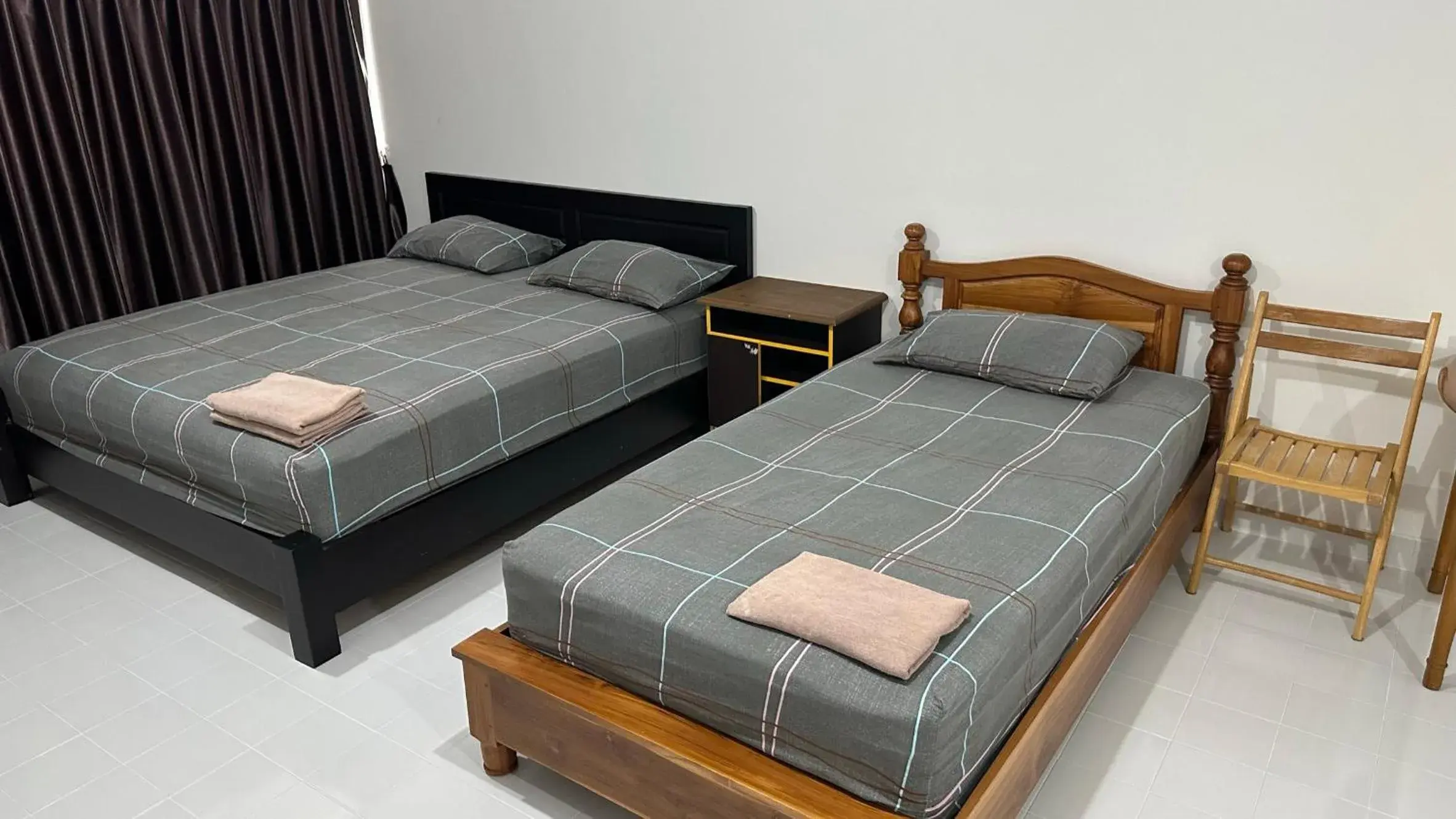 Bed in Muangthongthani Rental/Khun Dan