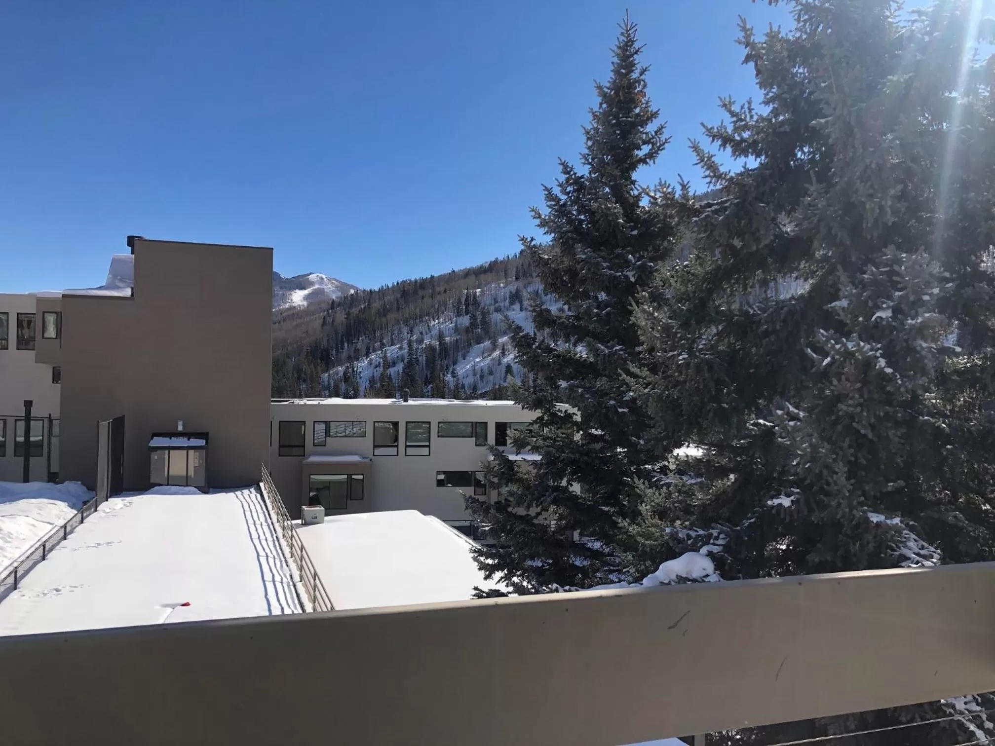 Winter in Simba Run Vail Condominiums