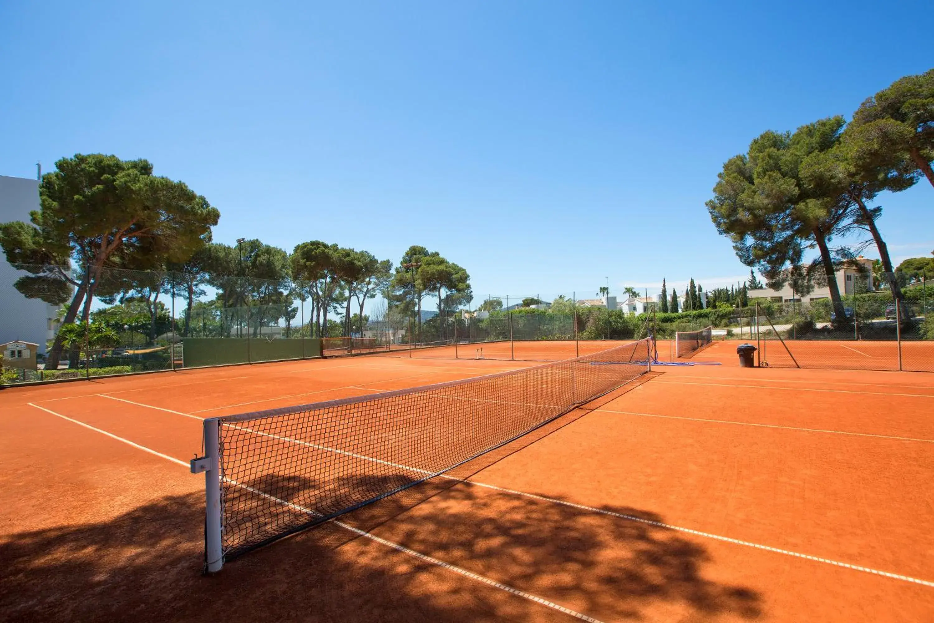 Tennis court, Tennis/Squash in Hipotels Eurotel Punta Rotja Spa-Golf