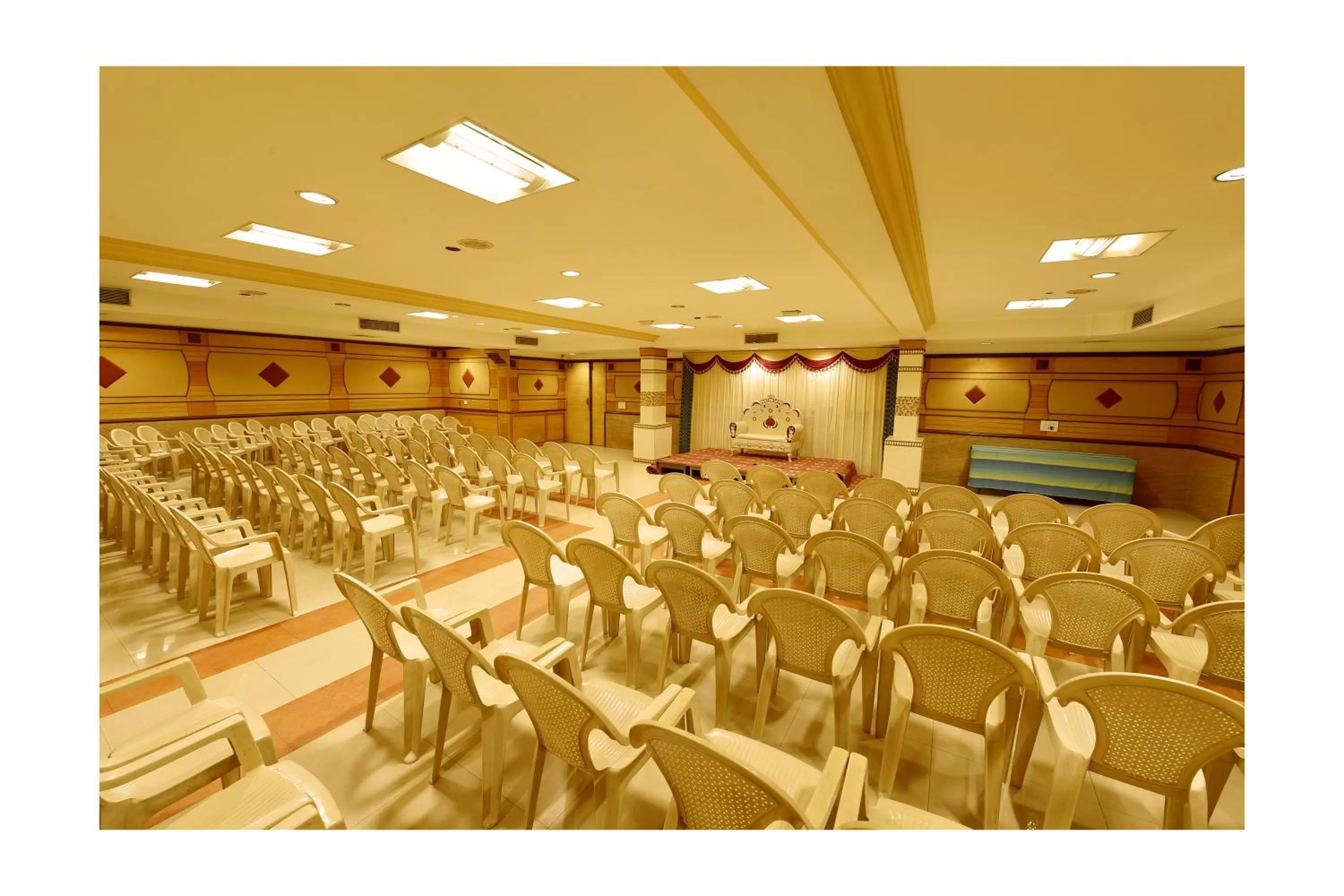 Banquet/Function facilities in Hotel Mayas