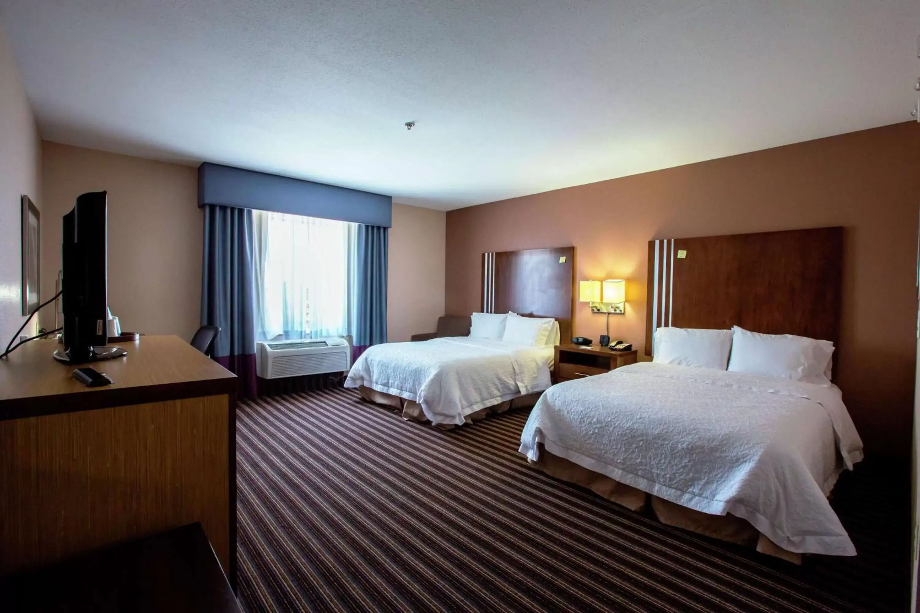 Bedroom, Bed in Hampton Inn Jackson/Flowood - Airport Area MS