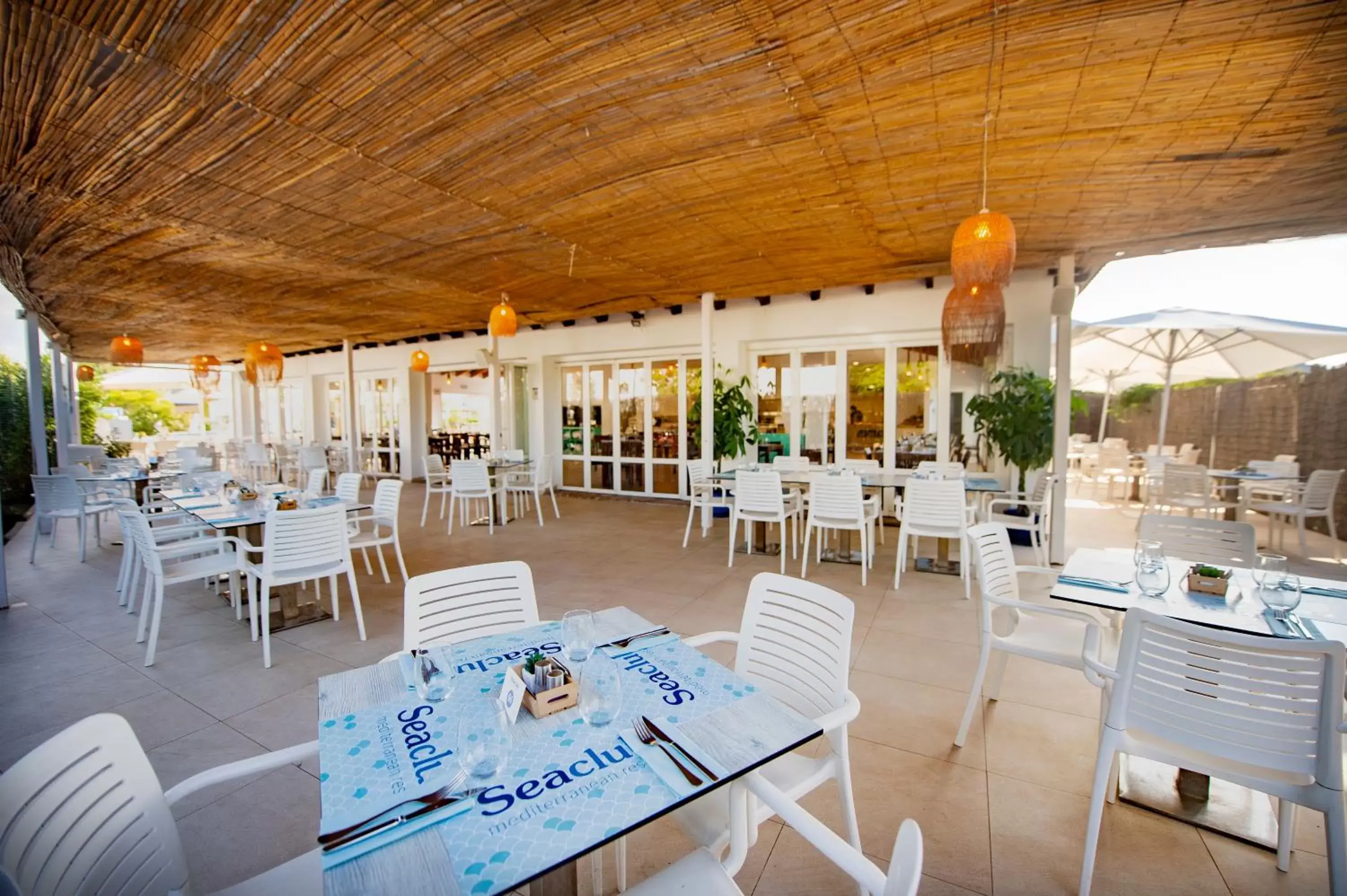 Restaurant/Places to Eat in Seaclub Mediterranean Resort