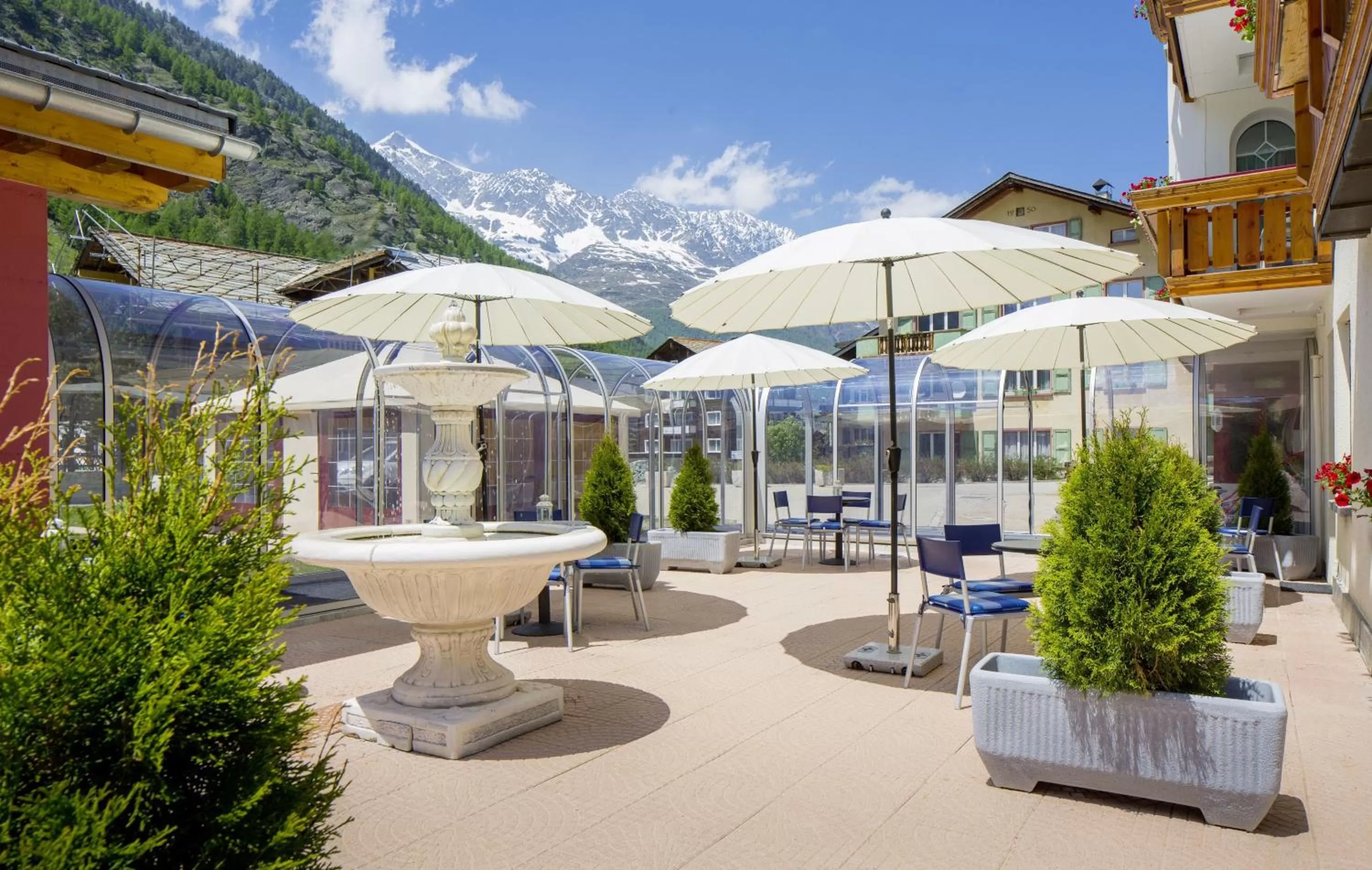 Patio in Wellness- und Schneesporthotel Christiania