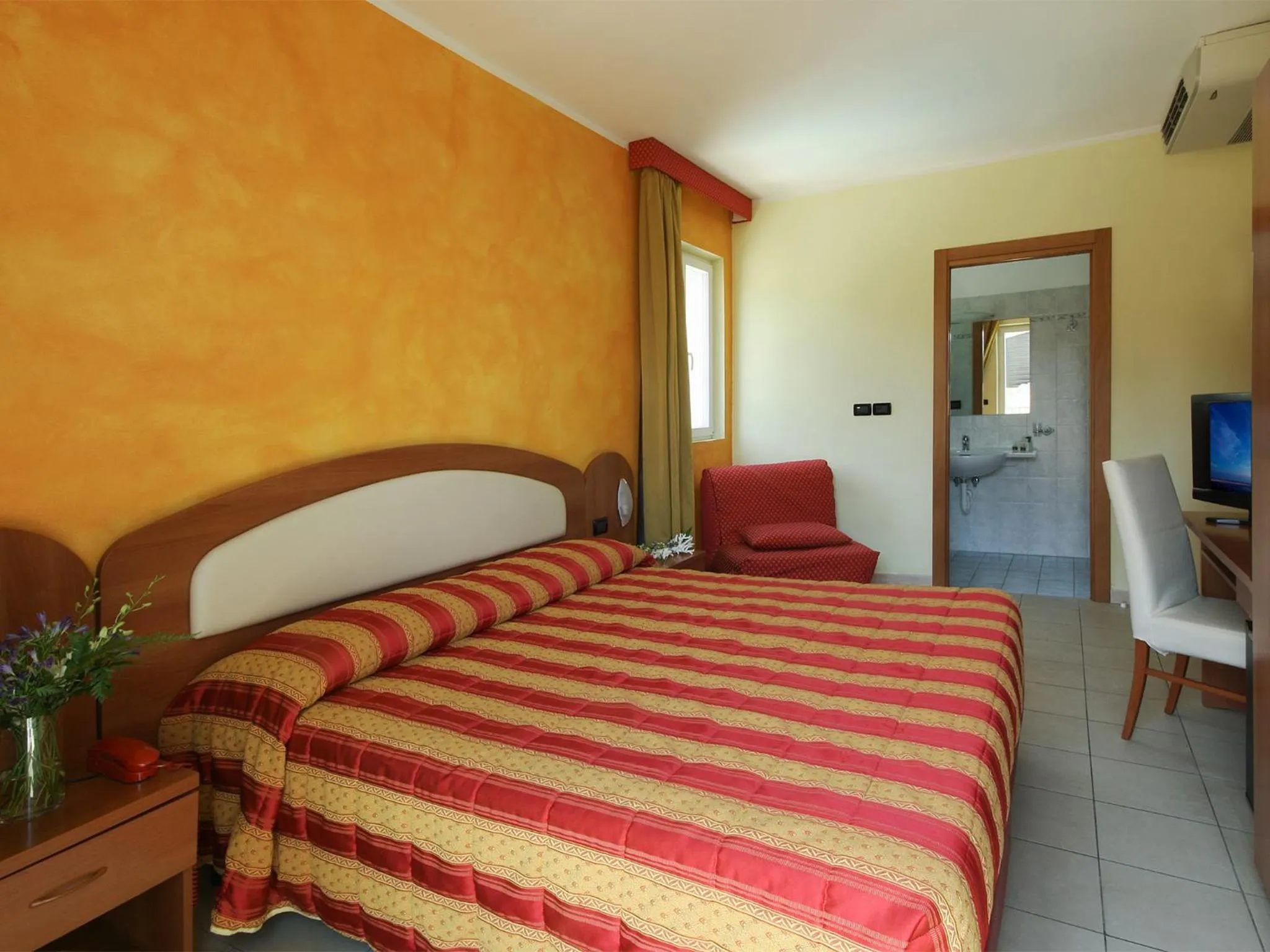 Family in Piccolo Hotel