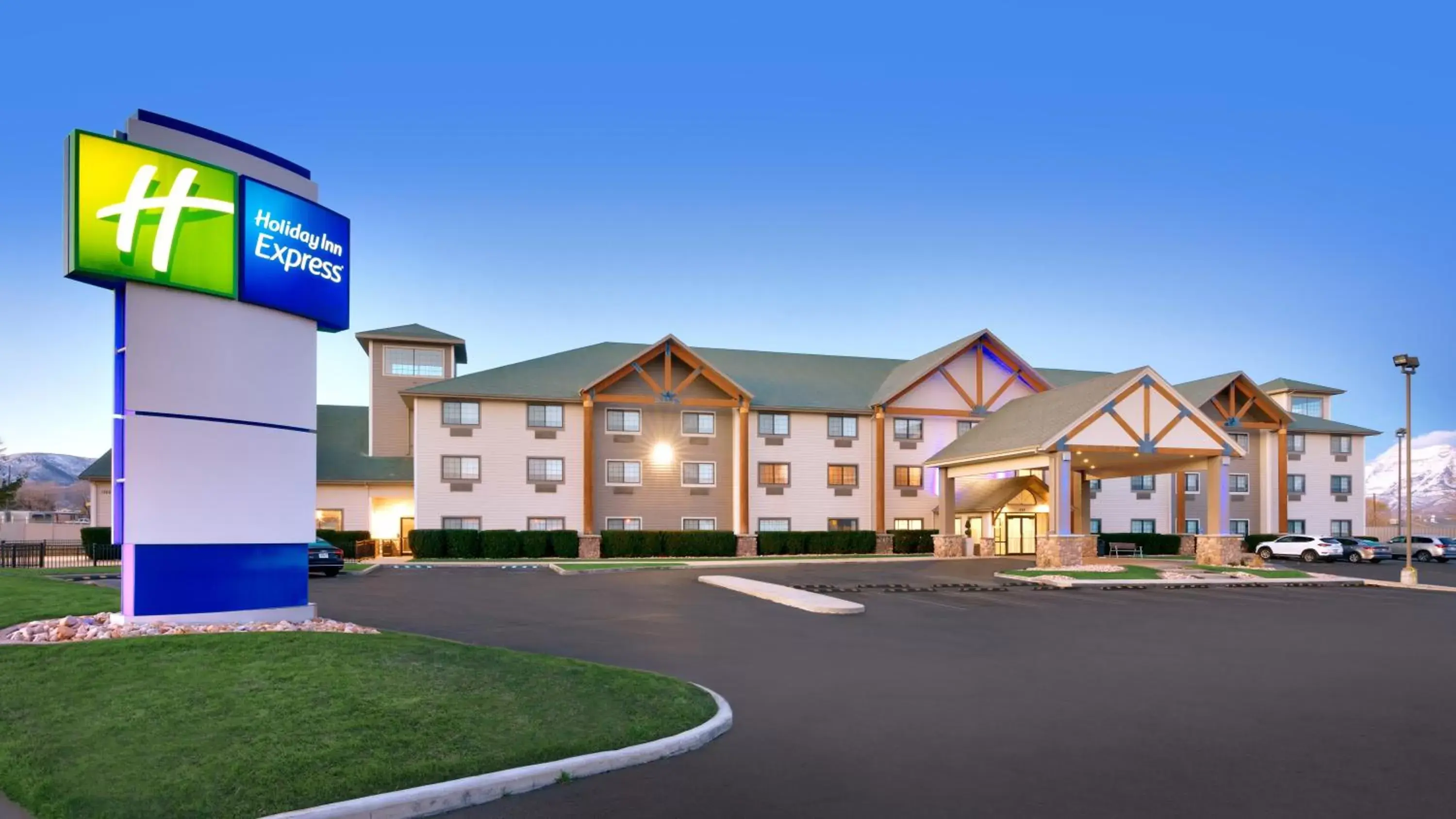 Property Building in Holiday Inn Express Heber City, an IHG Hotel