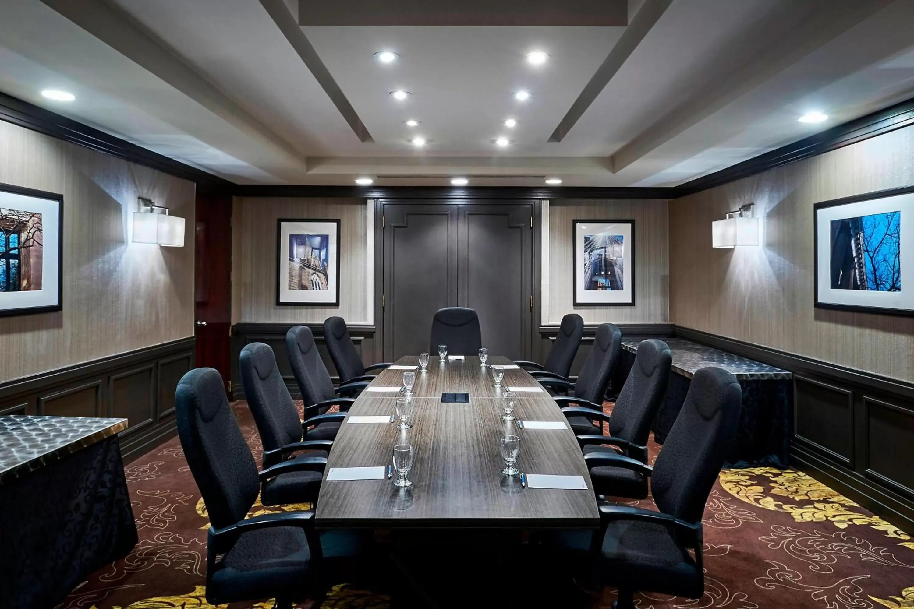 Meeting/conference room in Sheraton Hamilton Hotel