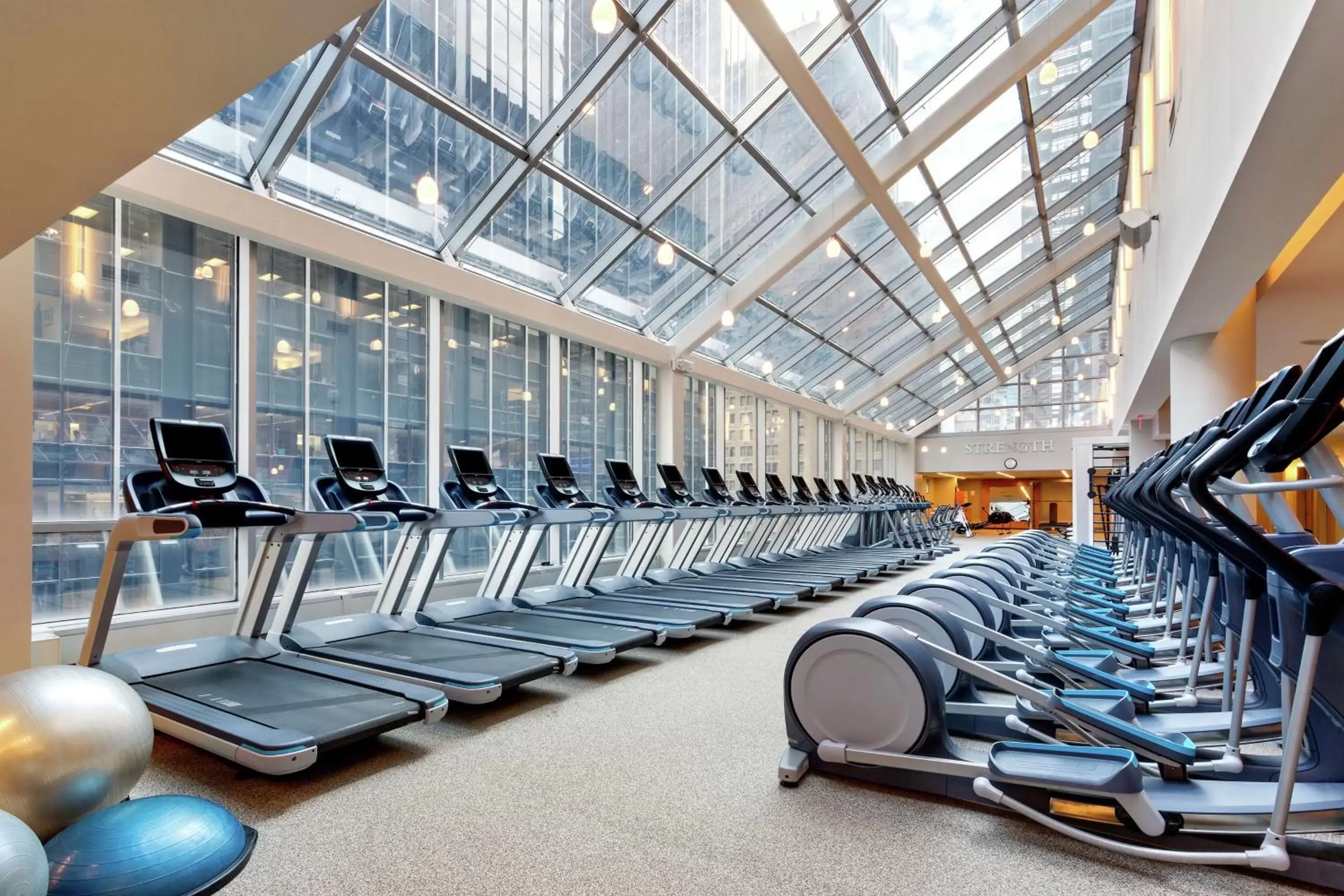 Fitness centre/facilities, Fitness Center/Facilities in New York Hilton Midtown
