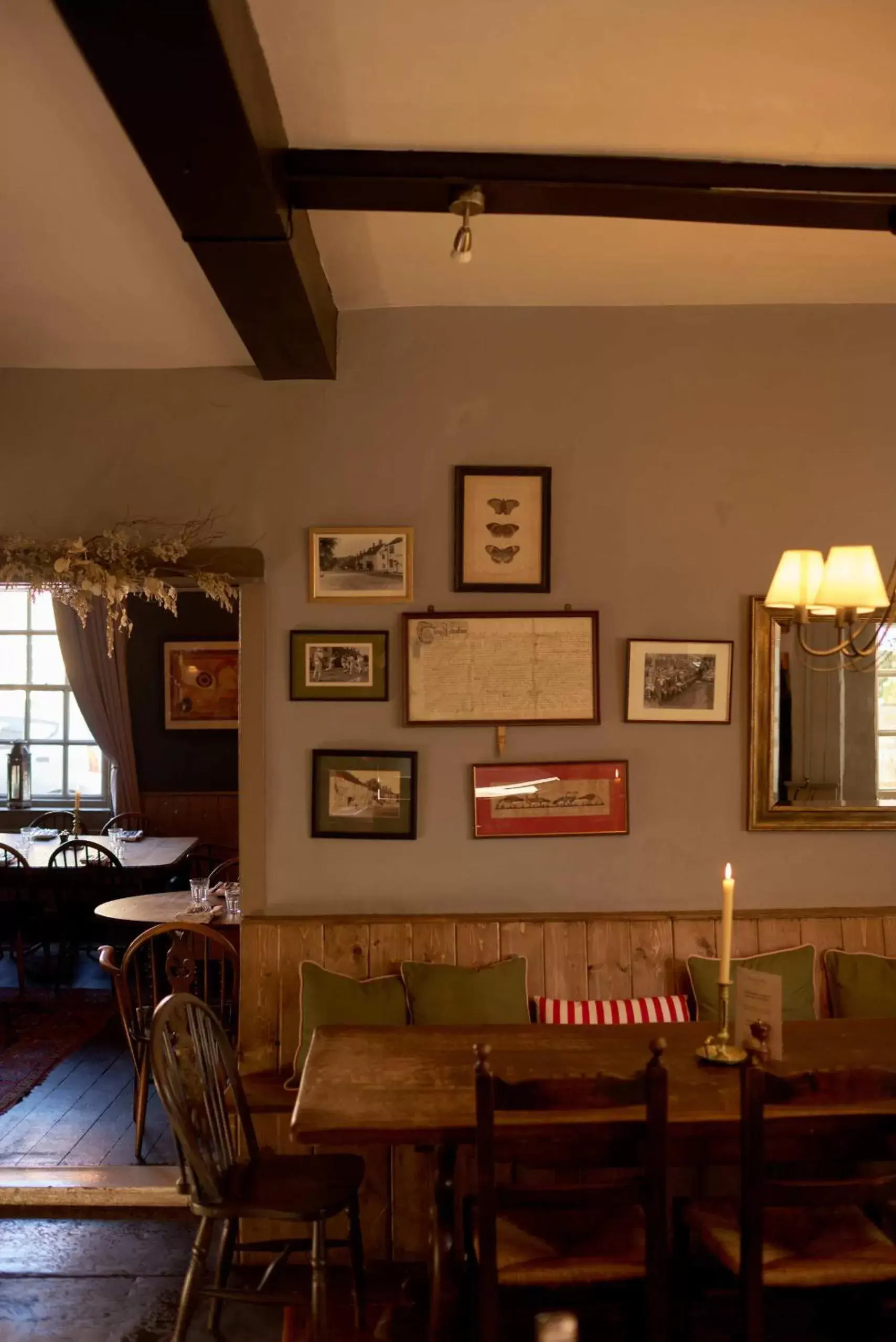 Other, Restaurant/Places to Eat in The Grosvenor Arms