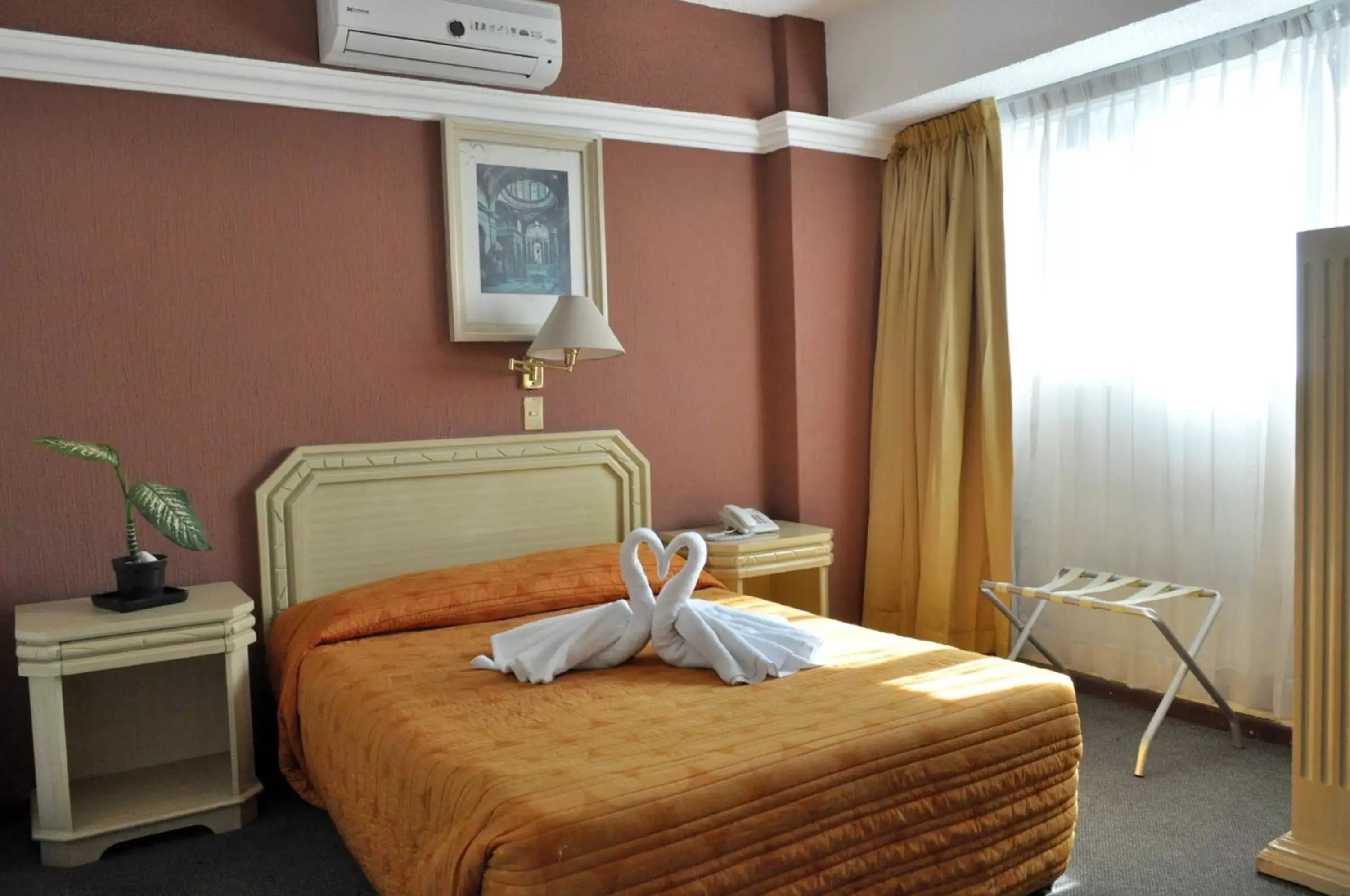 Staff, Bed in Hotel María Teresa