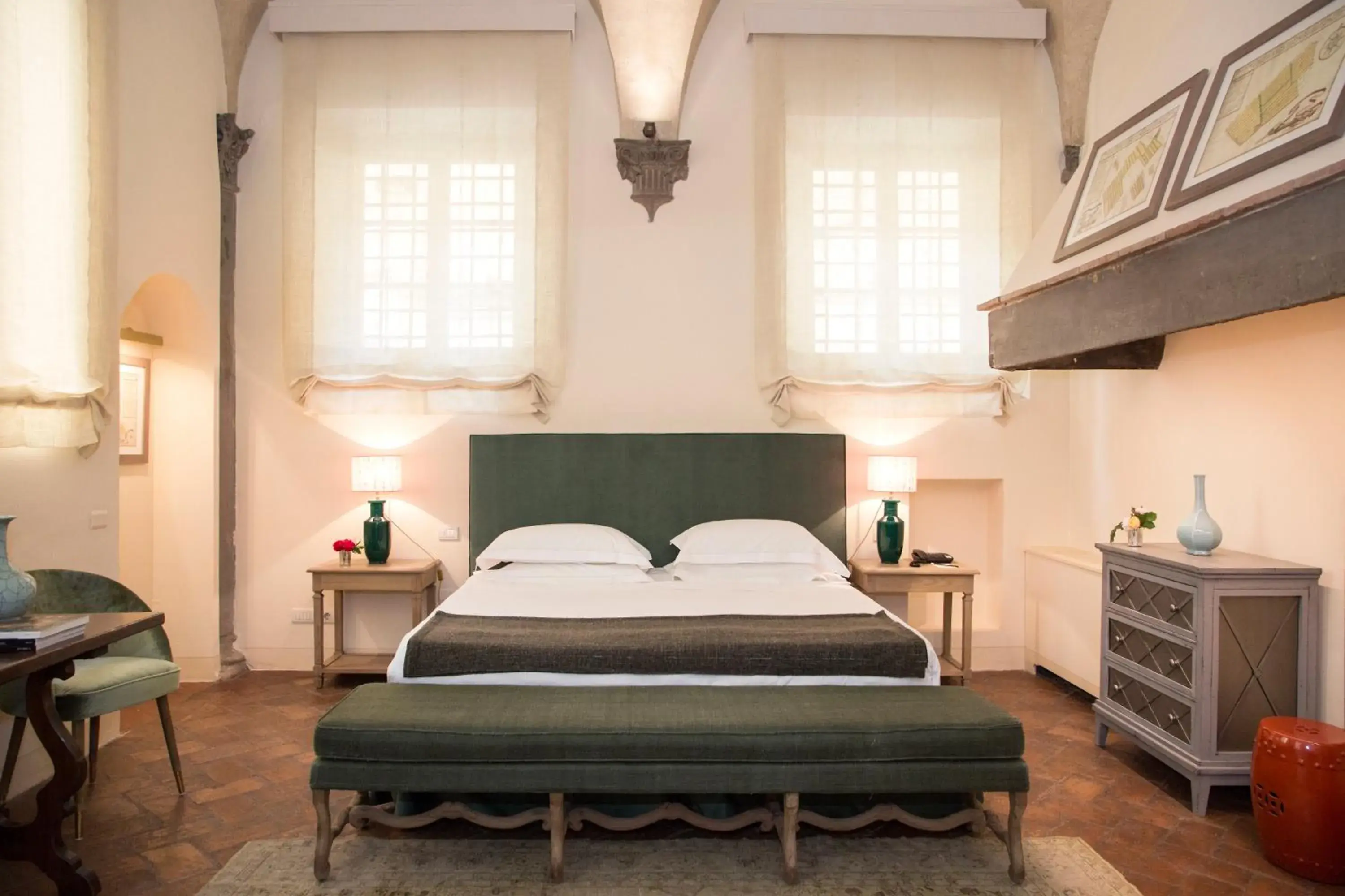 Bed in Al Palazzo del Marchese di Camugliano Residenza d'Epoca