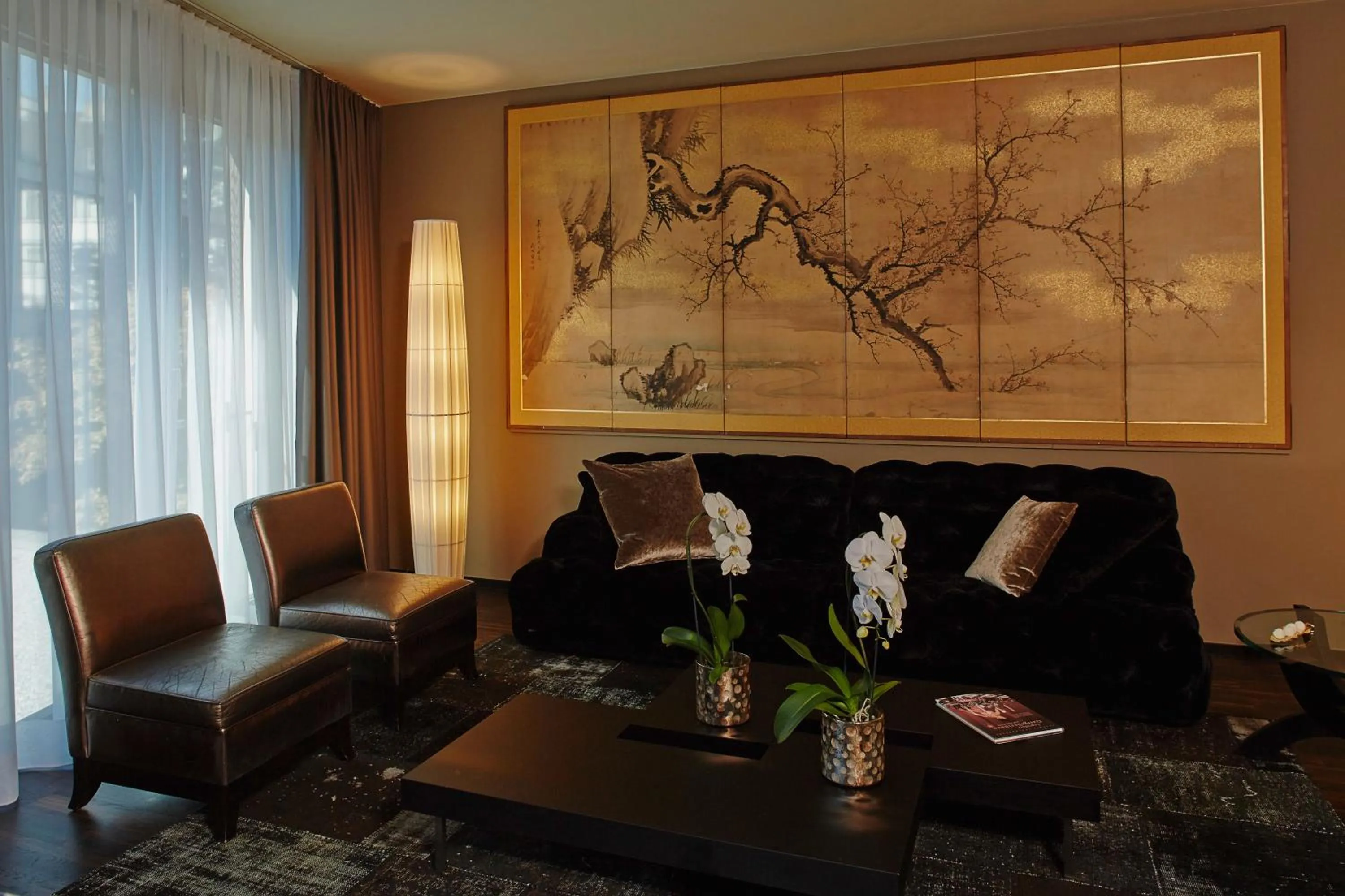 Photo of the whole room in Savoy Hotel