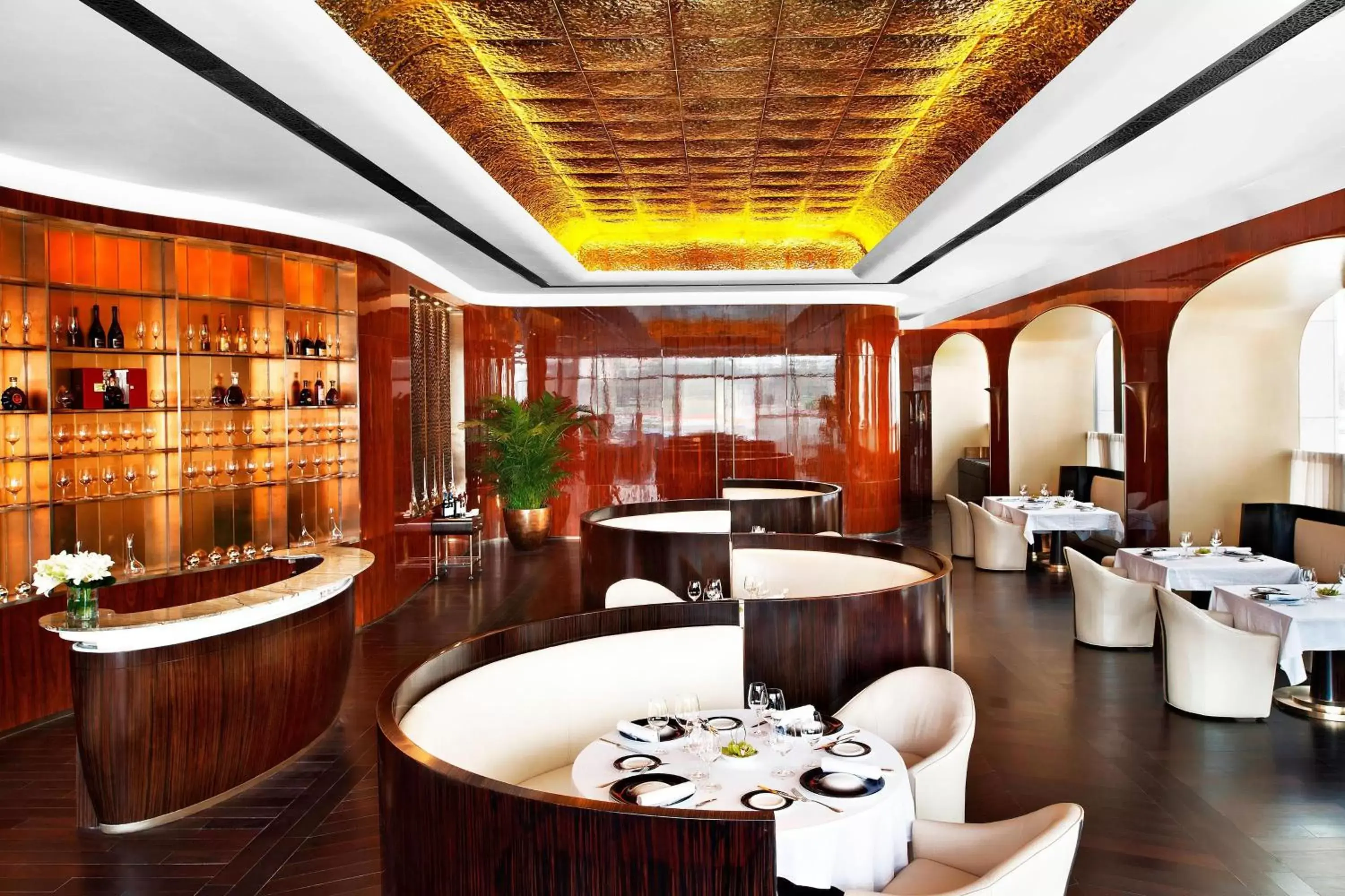 Restaurant/Places to Eat in The St. Regis Tianjin