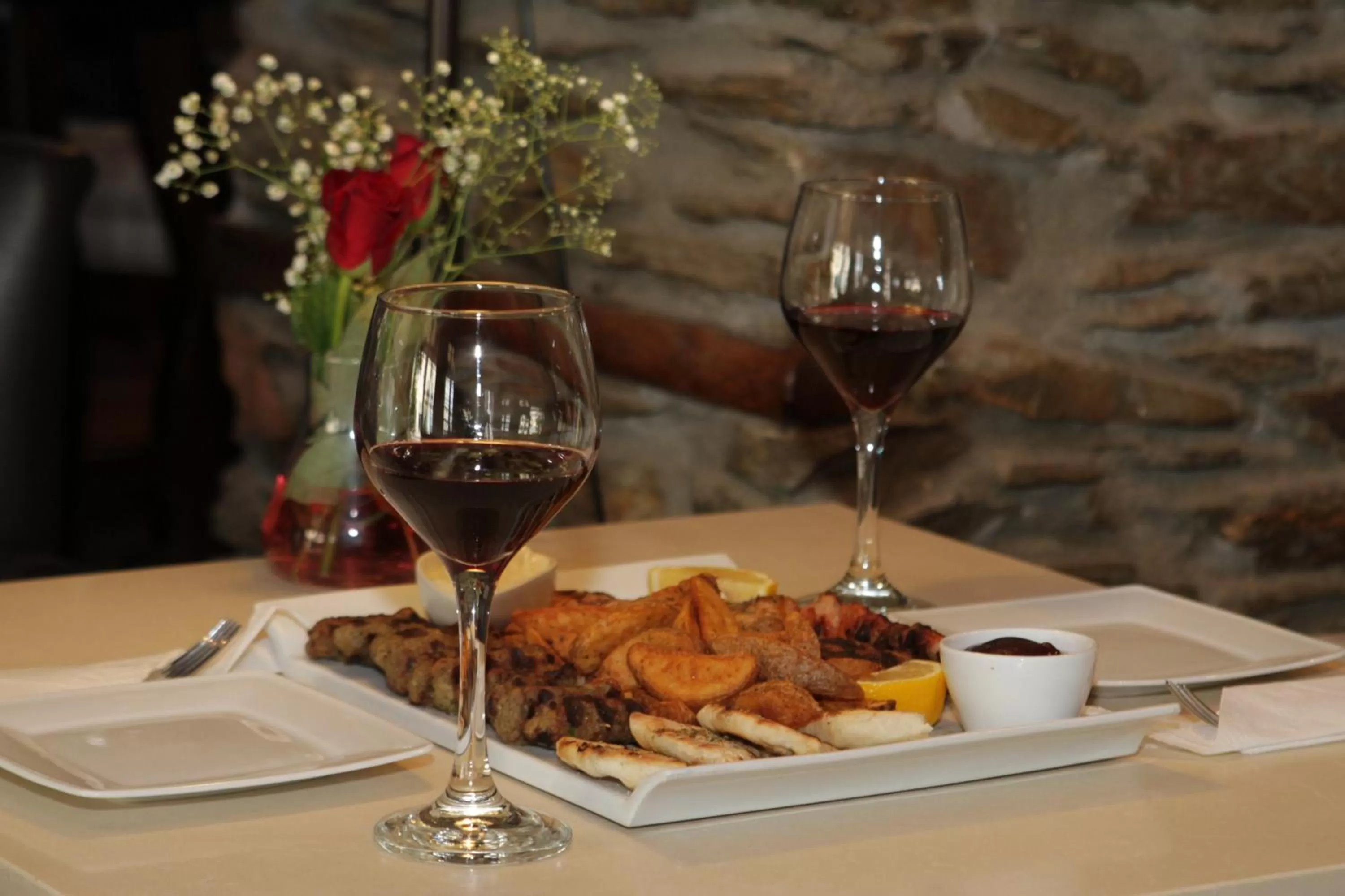 Lounge or bar in Marelia hotel