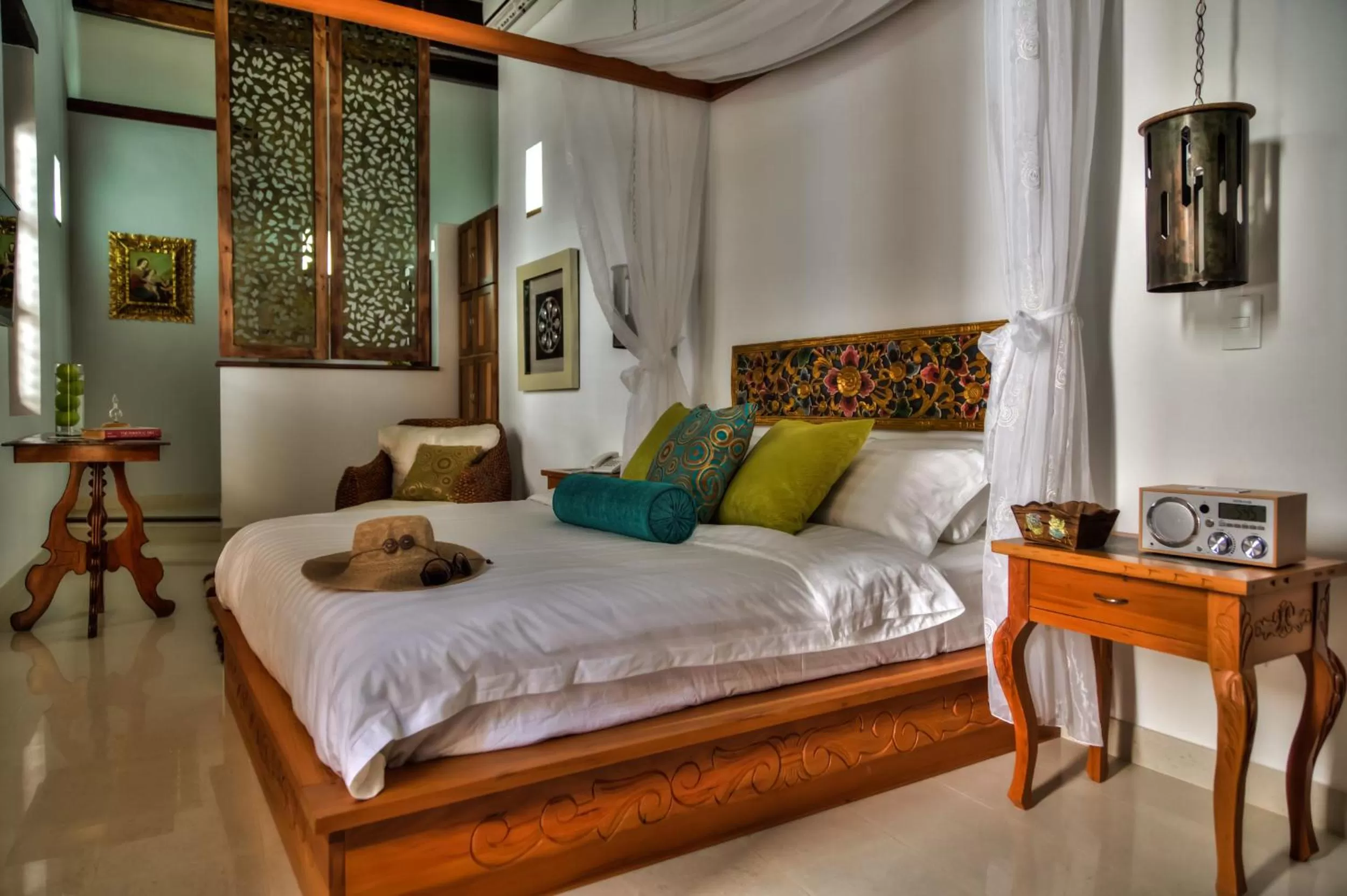 Photo of the whole room, Bed in Casa de Leda, a Kali Hotel