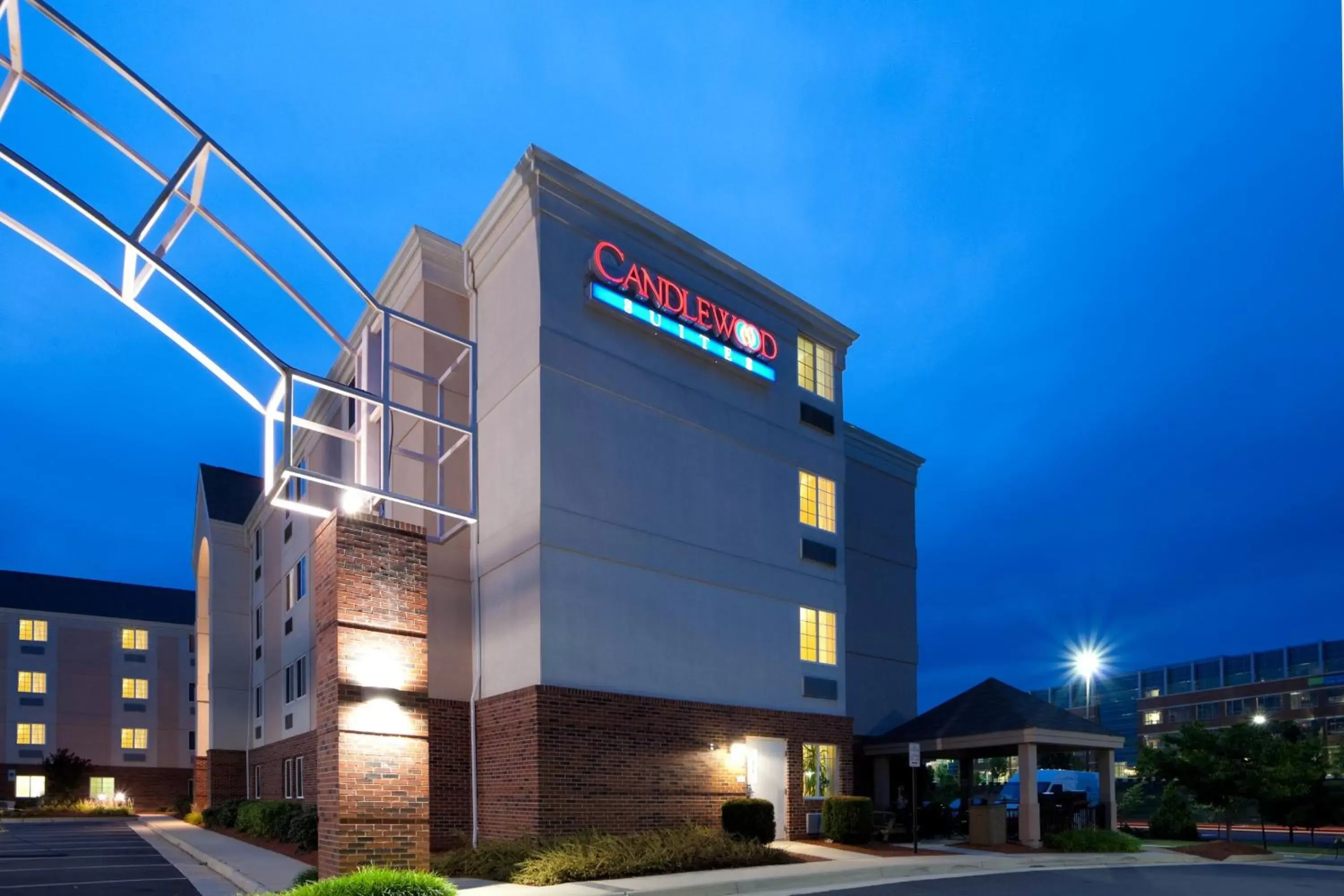 Property building in Candlewood Suites Sterling by IHG Property building in Candlewood Suites Sterling by IHG