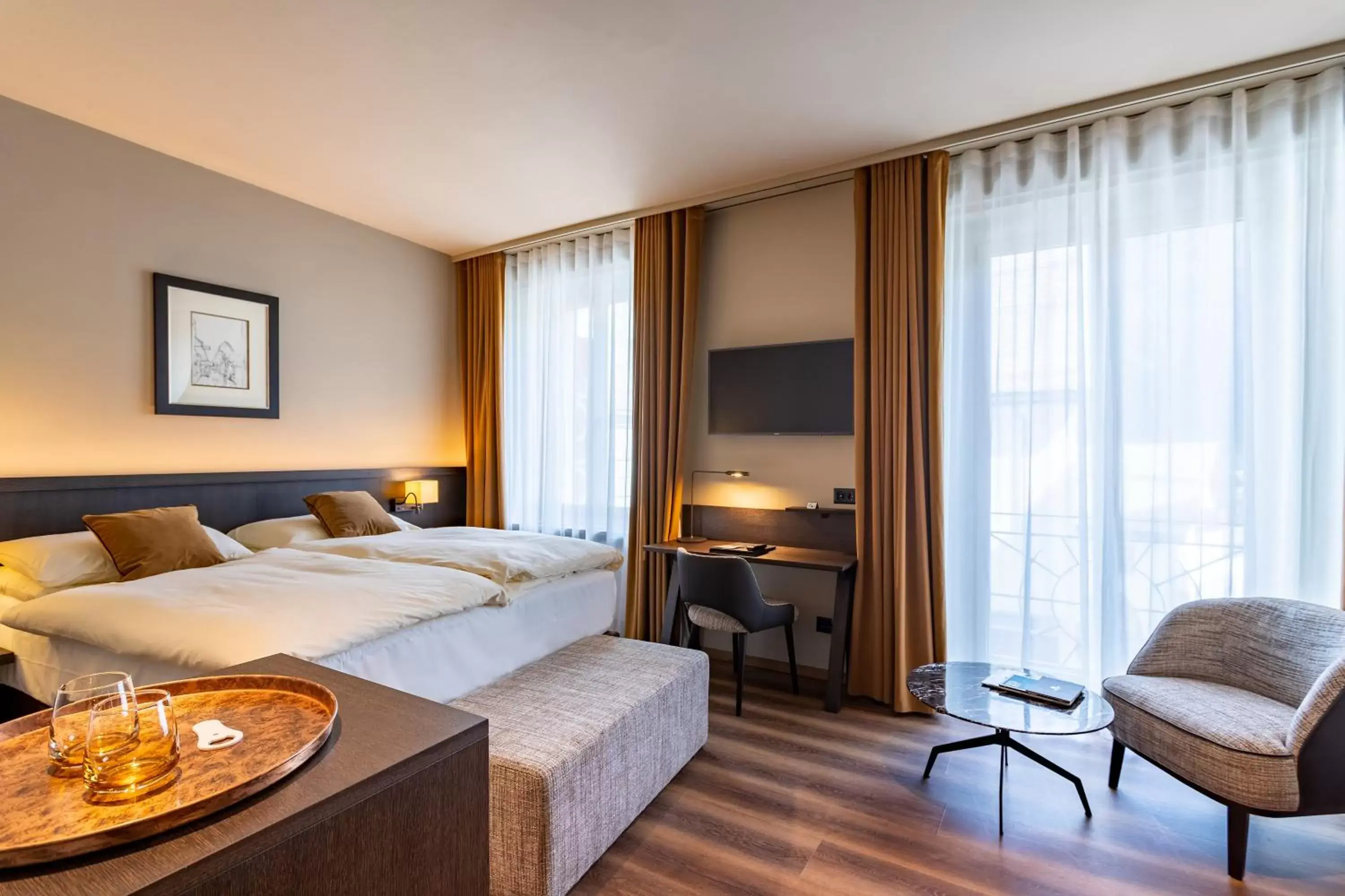 Superior Double Room in Art Boutique Hotel Monopol Superior Double Room in Art Boutique Hotel Monopol