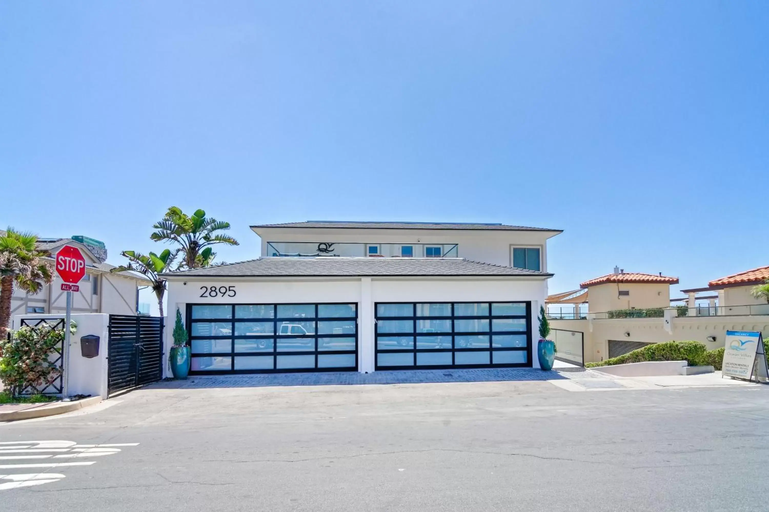 Property Building in Ocean Villas Beach Front