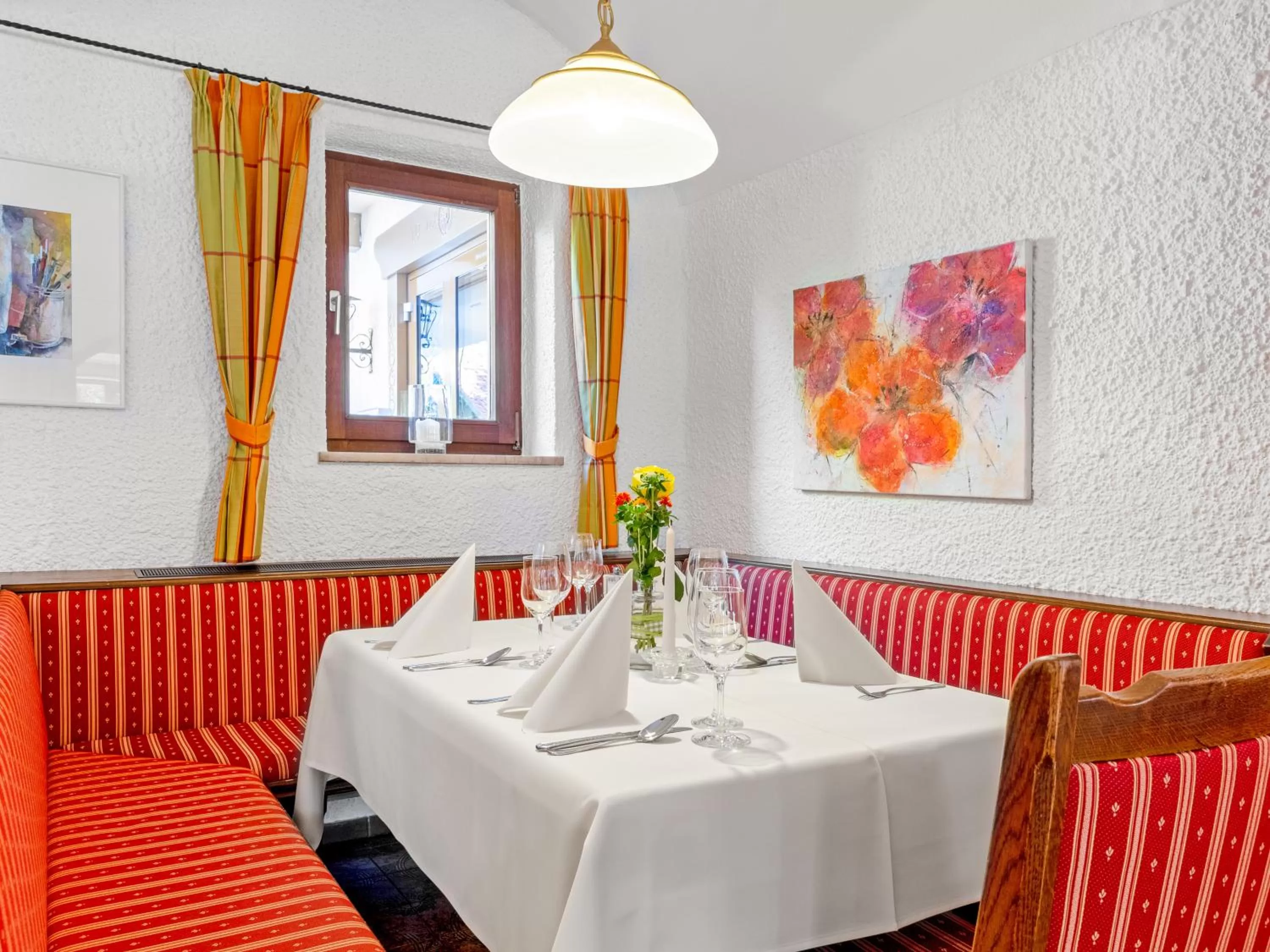 Restaurant/places to eat in Landhotel Gabriele