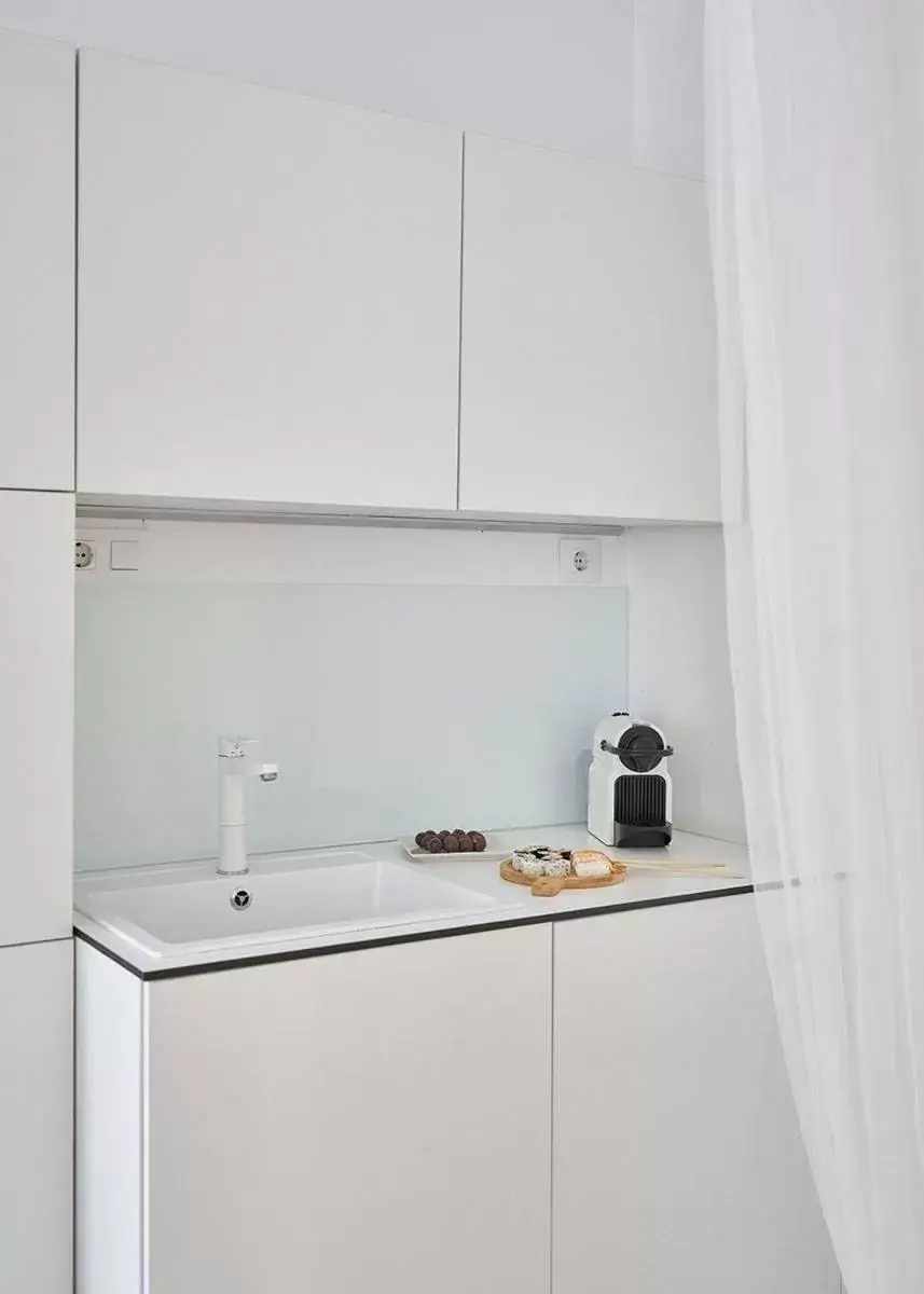 Kitchen or kitchenette, Kitchen/Kitchenette in Urban Suite Santander