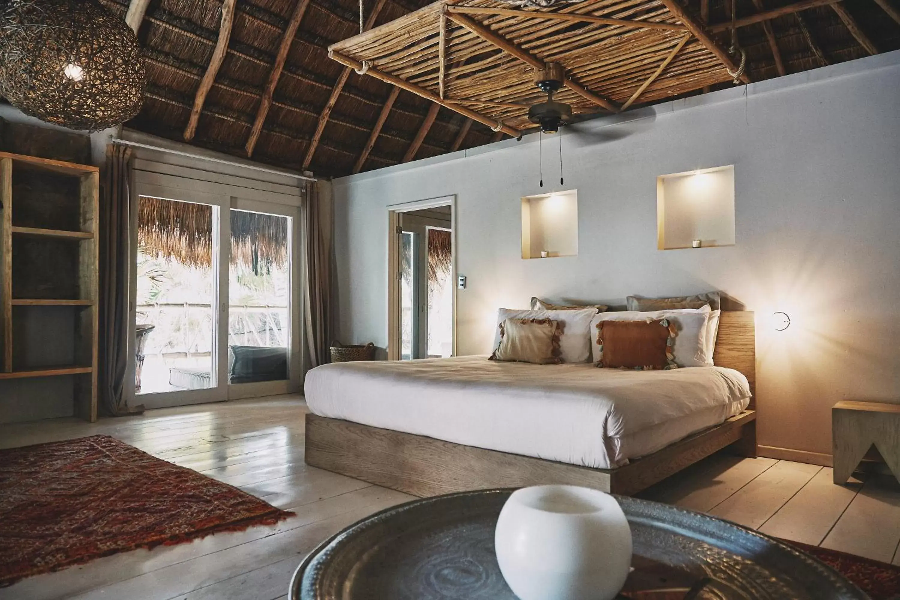 Photo of the whole room, Bed in Nomade Tulum