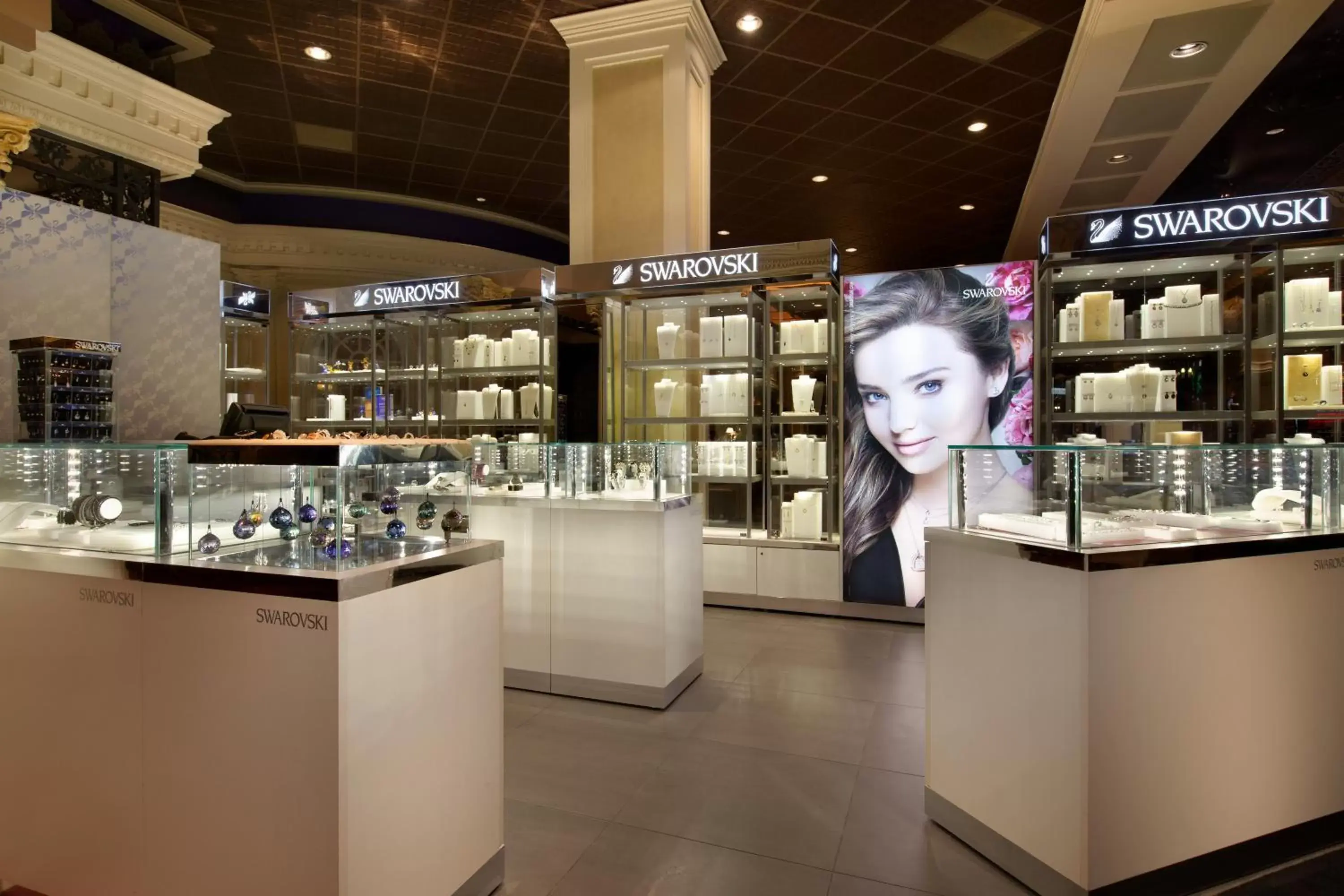 On-site shops in Harrah's New Orleans Hotel & Casino