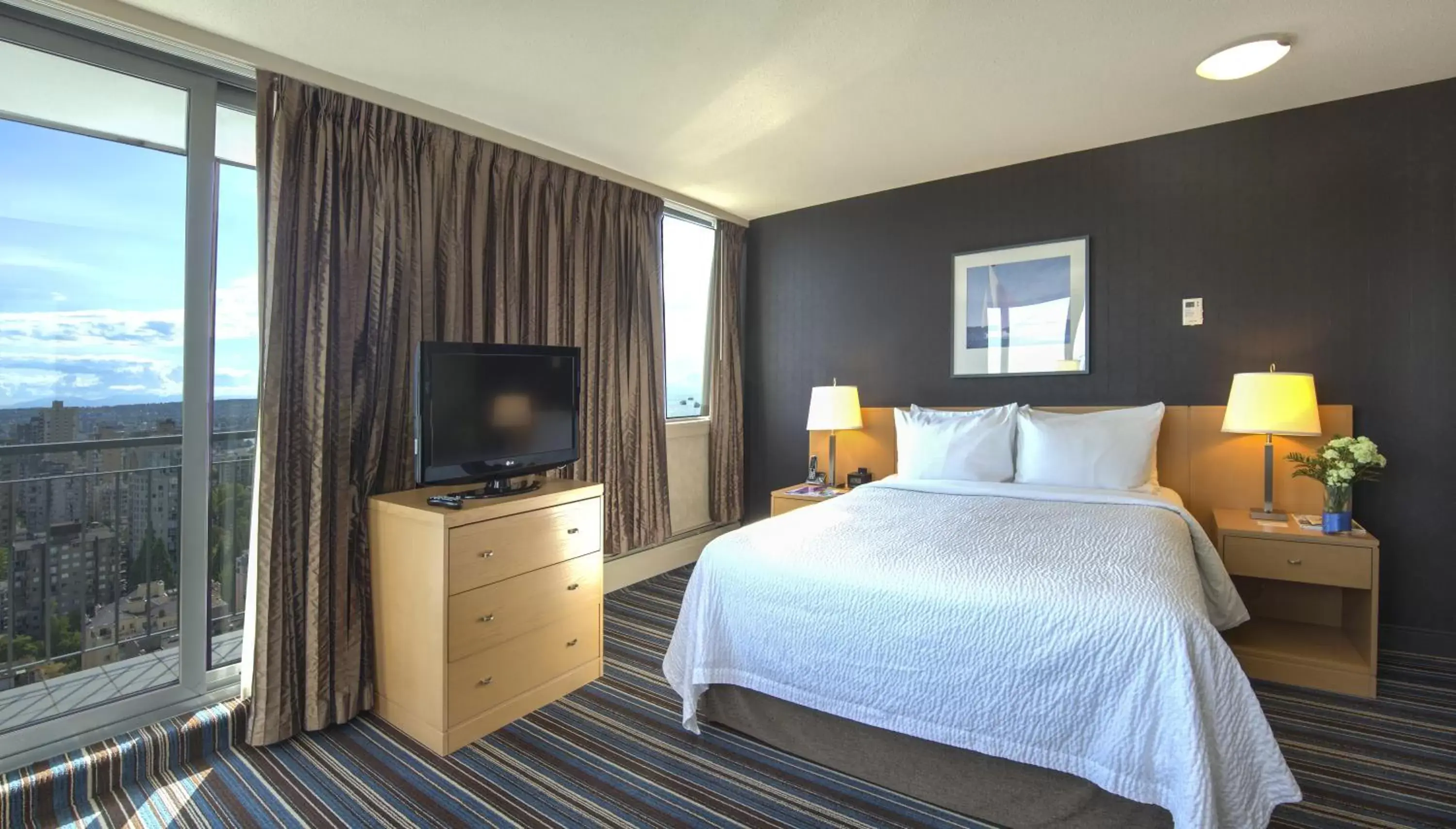 Bedroom, Bed in Blue Horizon Hotel