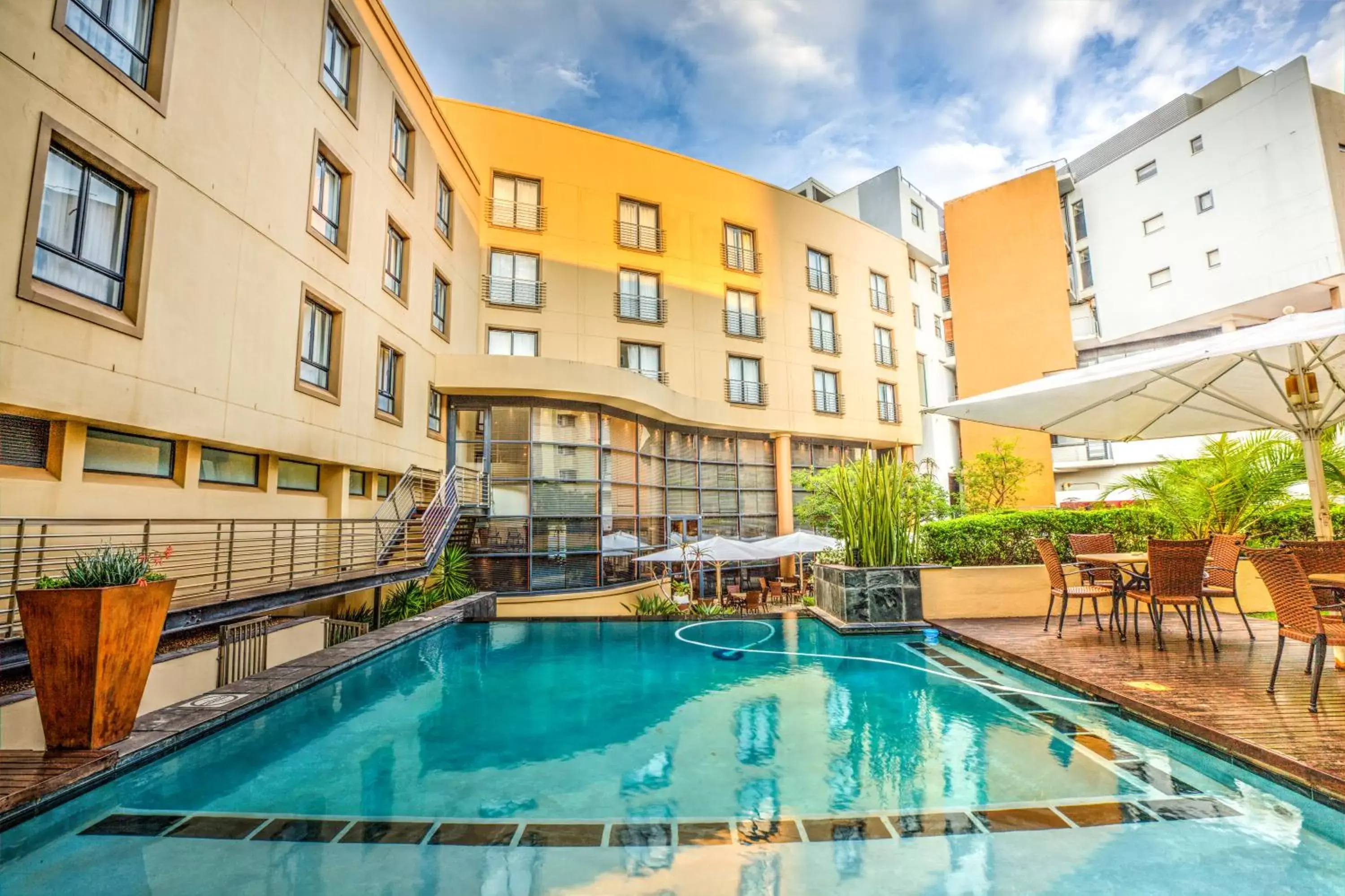 Swimming pool, Property Building in City Lodge Hotel Umhlanga Ridge