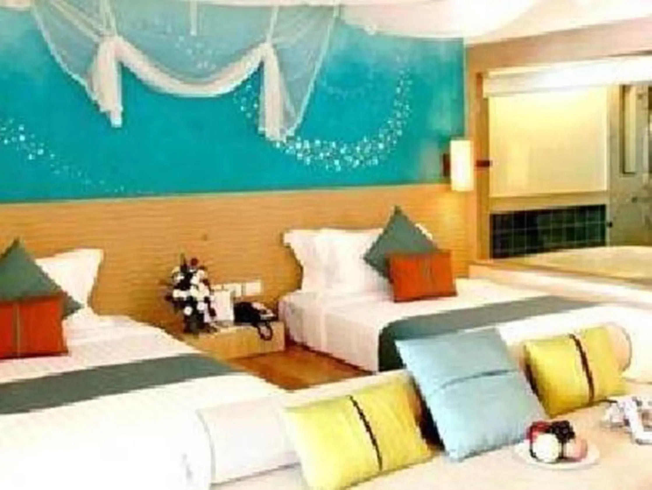 Bed in Mercure Koh Chang Hideaway