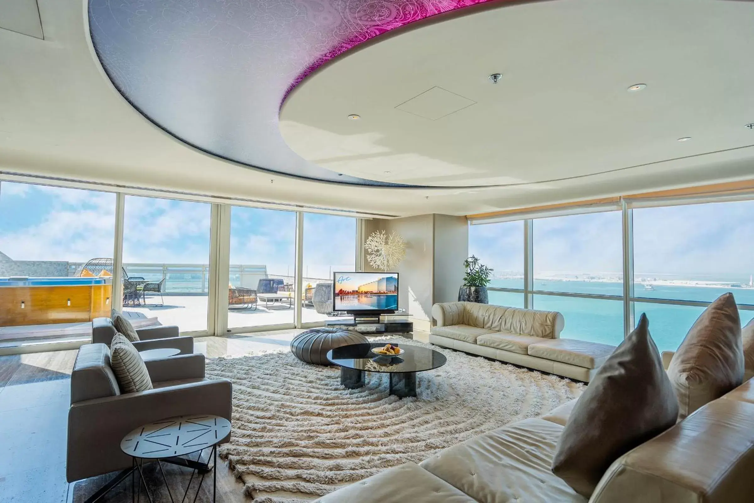 Living room, Seating Area in The Art Hotel & Resort