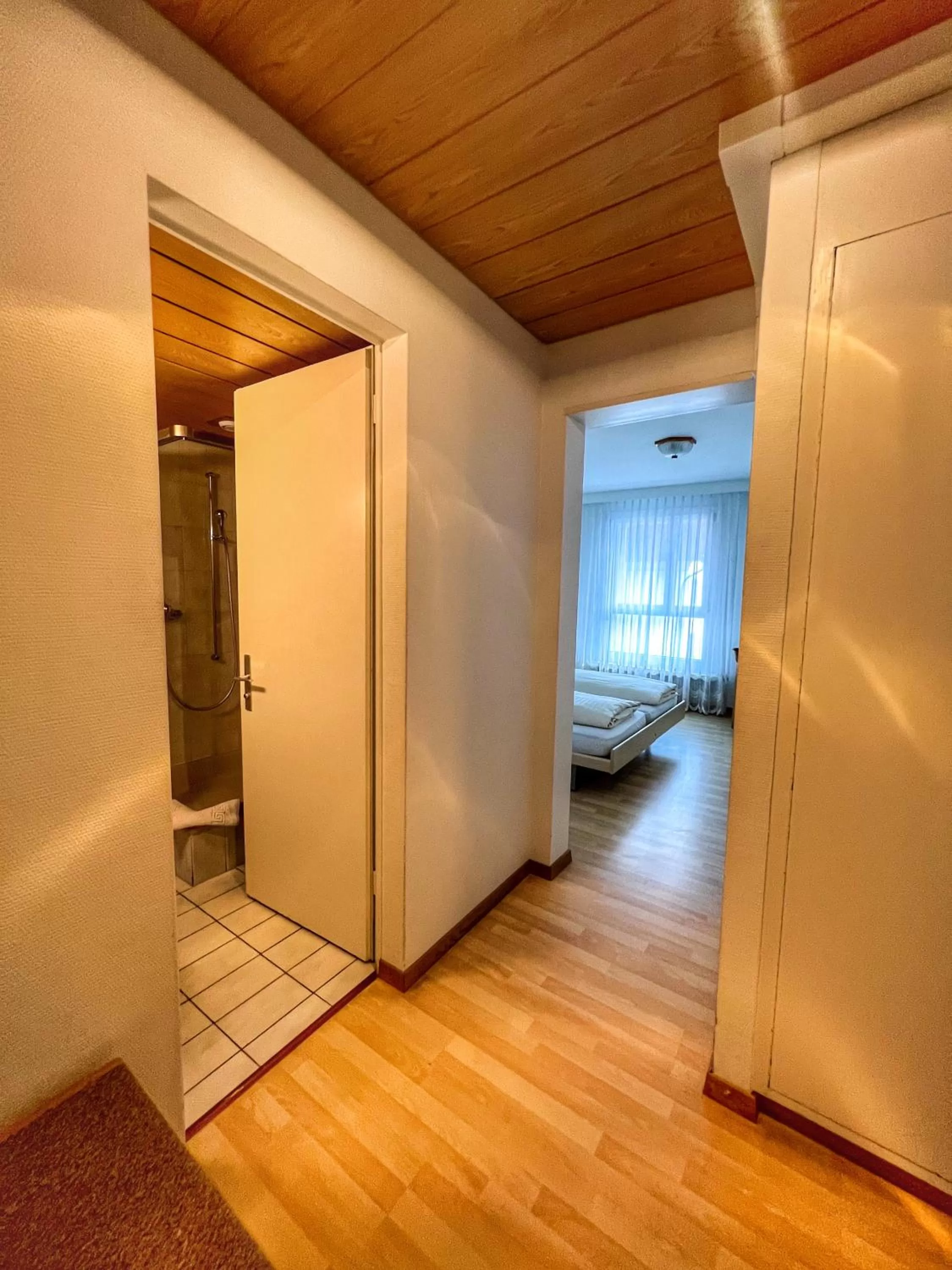 Photo of the whole room, Bed in Hotel Hecht